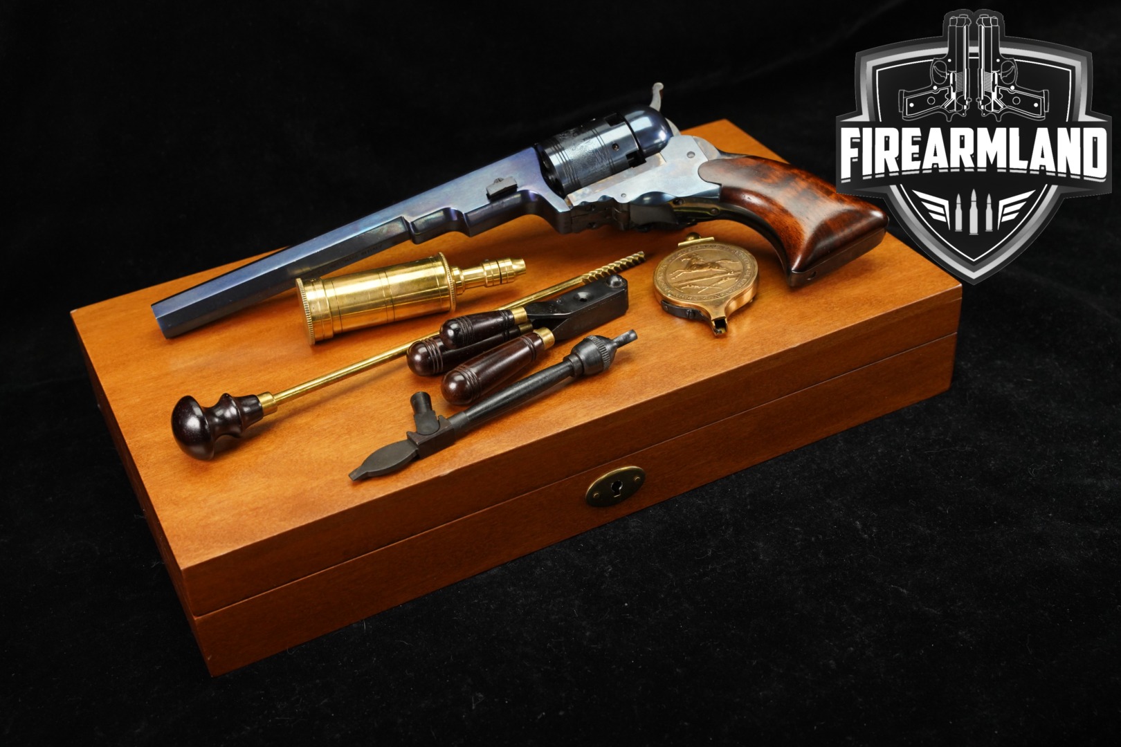 A. Uberti Paterson No. 5 Texas Holster Model .36 Color Case-Hardened & Blued in Very Good Condition Thumbnail