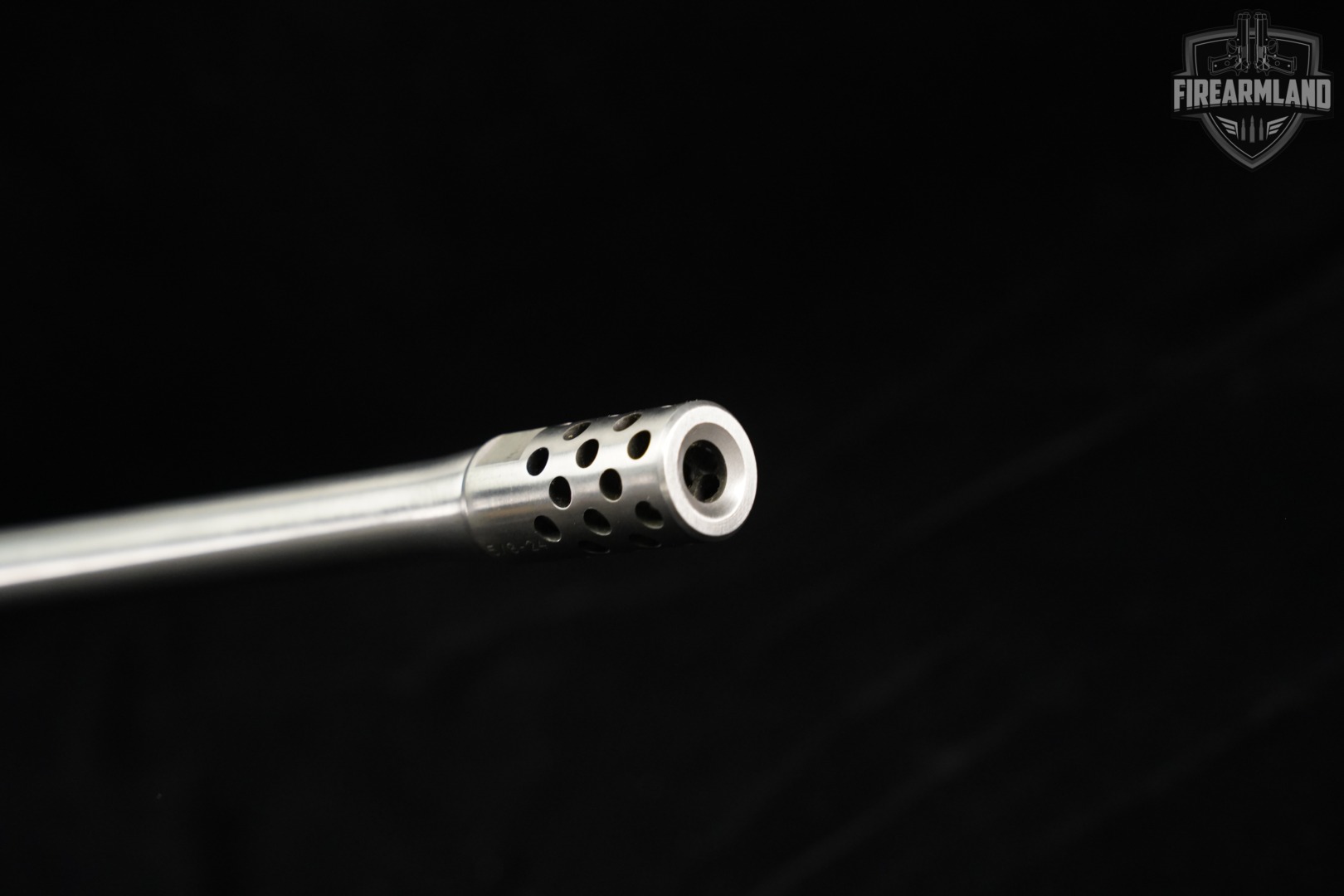 Ruger M77 Hawkeye Hunter 300 Win Magnum 24" M-77-img-16