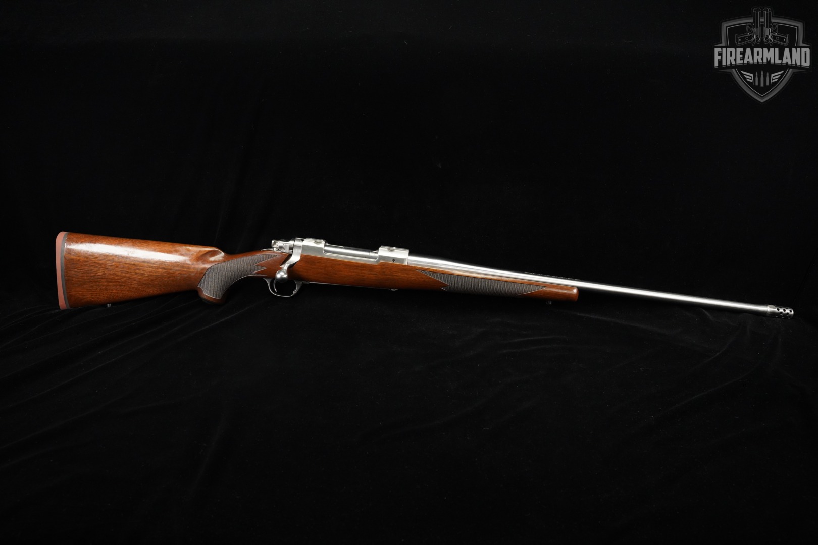 Ruger M77 Hawkeye Hunter 300 Win Magnum 24" M-77-img-3