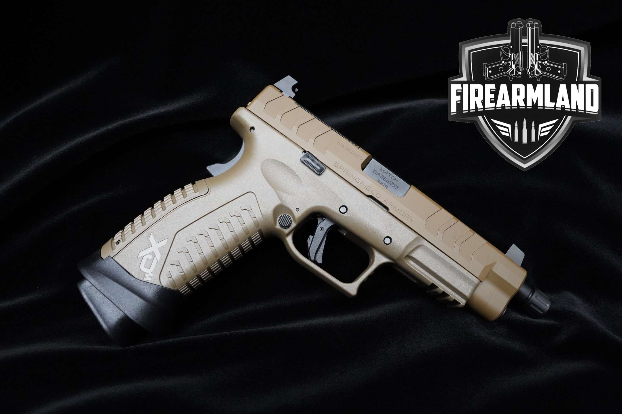 Springfield Armory XDM ELITE 9mm Luger FDE (Flat Dark Earth) in Excellent Condition Thumbnail