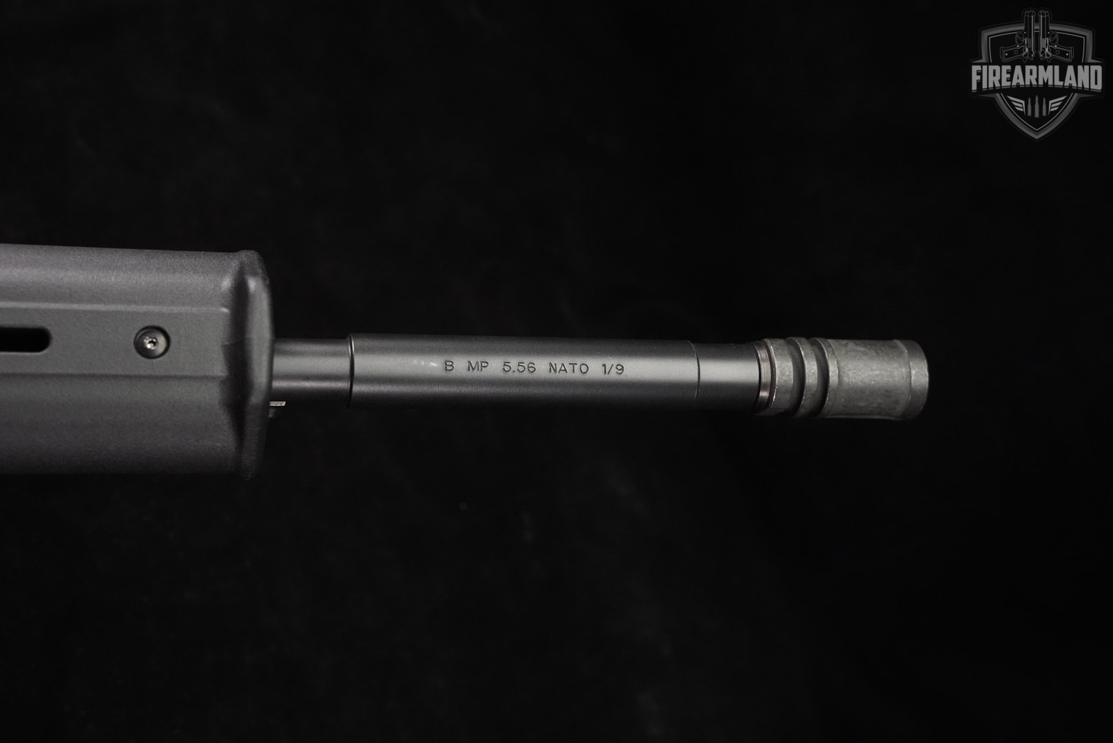 Bushmaster Model BACR 5.56 NATO 16.5" +2 MAGS-img-19