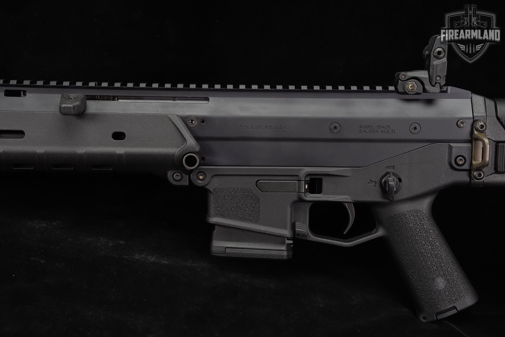 Bushmaster Model BACR 5.56 NATO 16.5" +2 MAGS-img-9