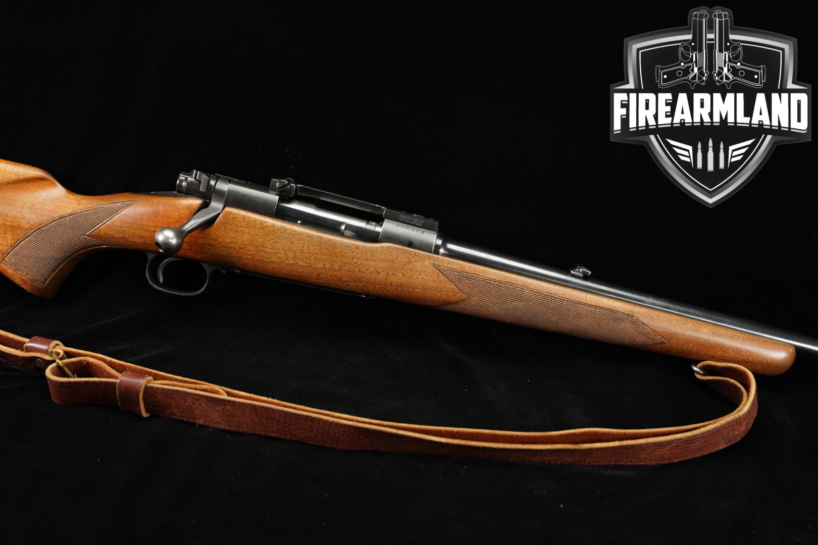 1960 Winchester Repeating Arms Model 70 Featherweight, Pre-64 .30-06 Blued & Walnut in Good Condition Thumbnail