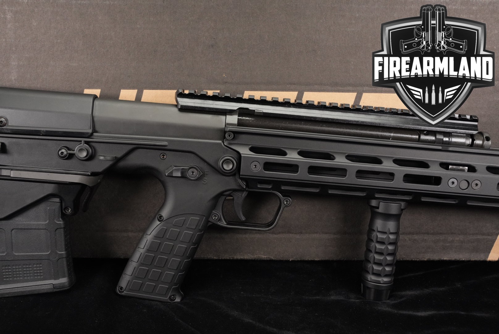 https://cash-for-arms-pictures.s3.amazonaws.com/recG8tYKBWAXH0I6X/1.jpg