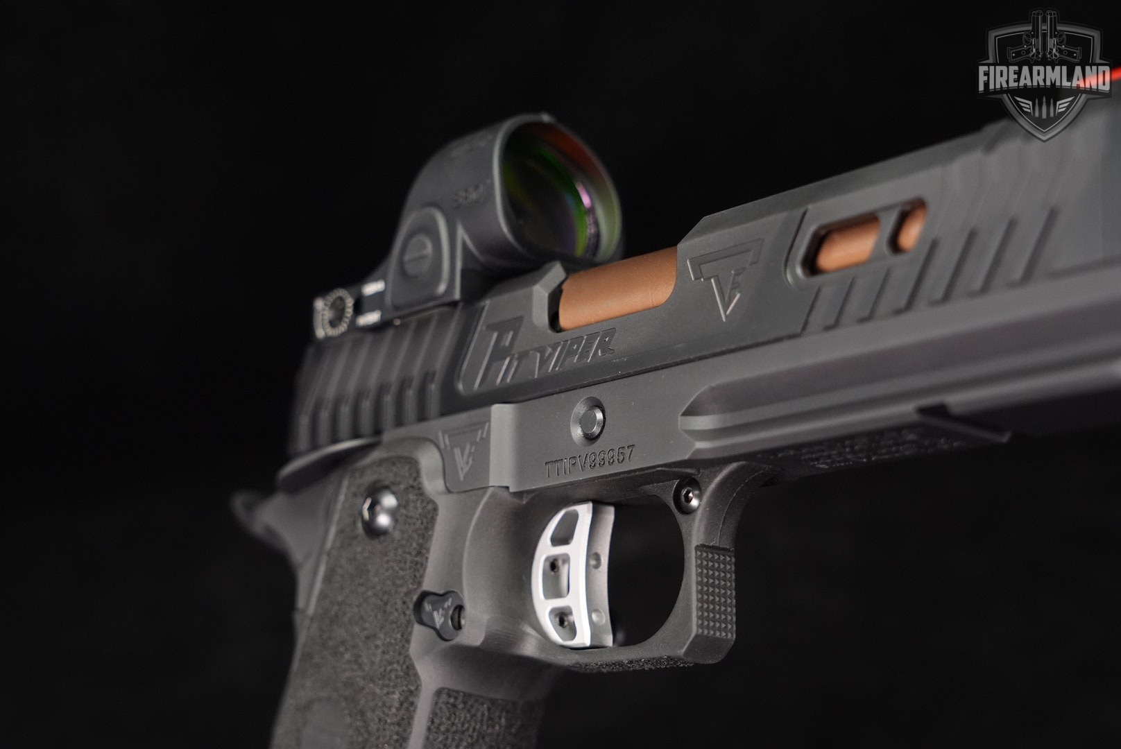 Taran Tactical TTI JW4 Pit Viper COMP 9mm 1911 2011 +2 MAGS, TRIJICON SRO-img-12
