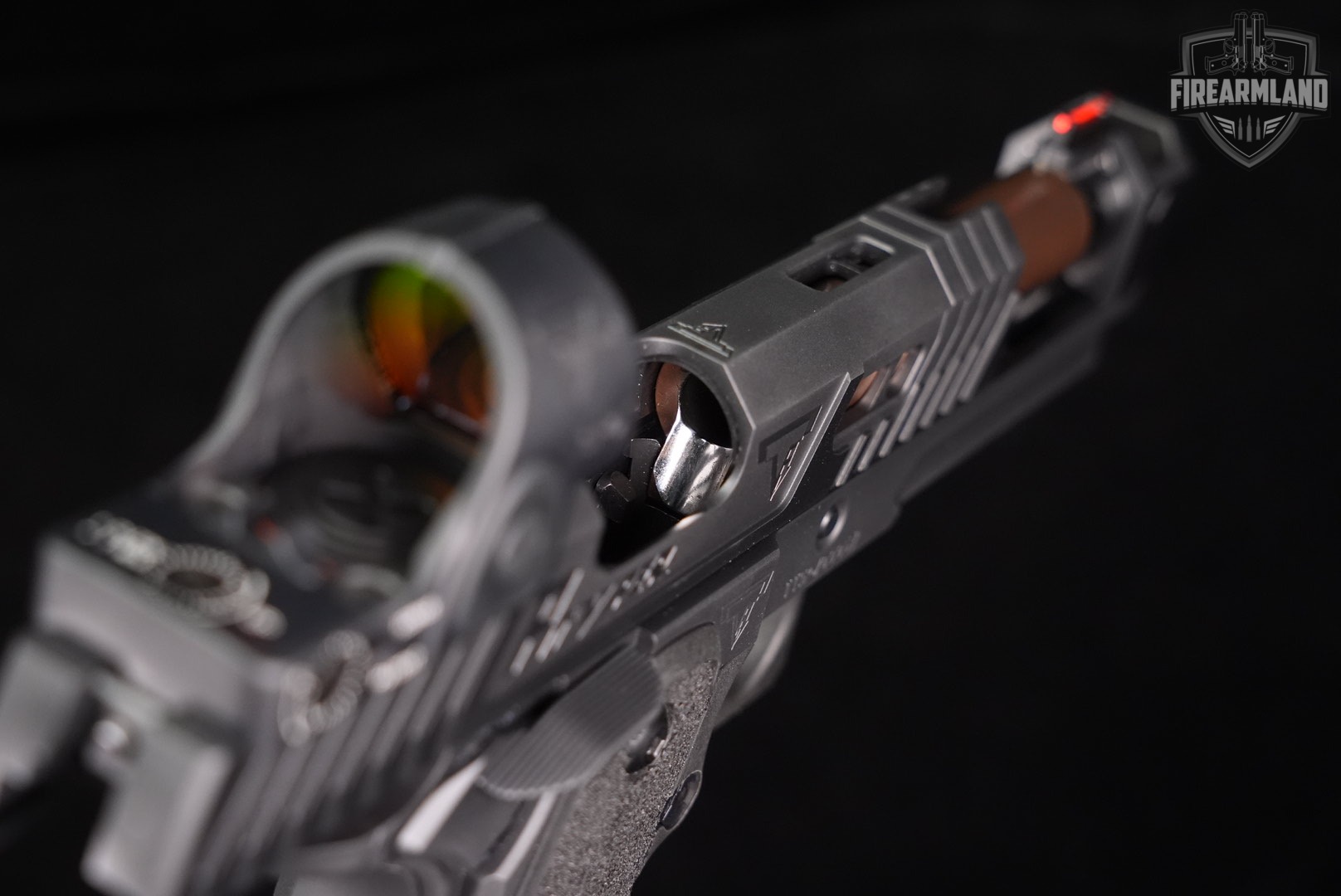 Taran Tactical TTI JW4 Pit Viper COMP 9mm 1911 2011 +2 MAGS, TRIJICON SRO-img-16