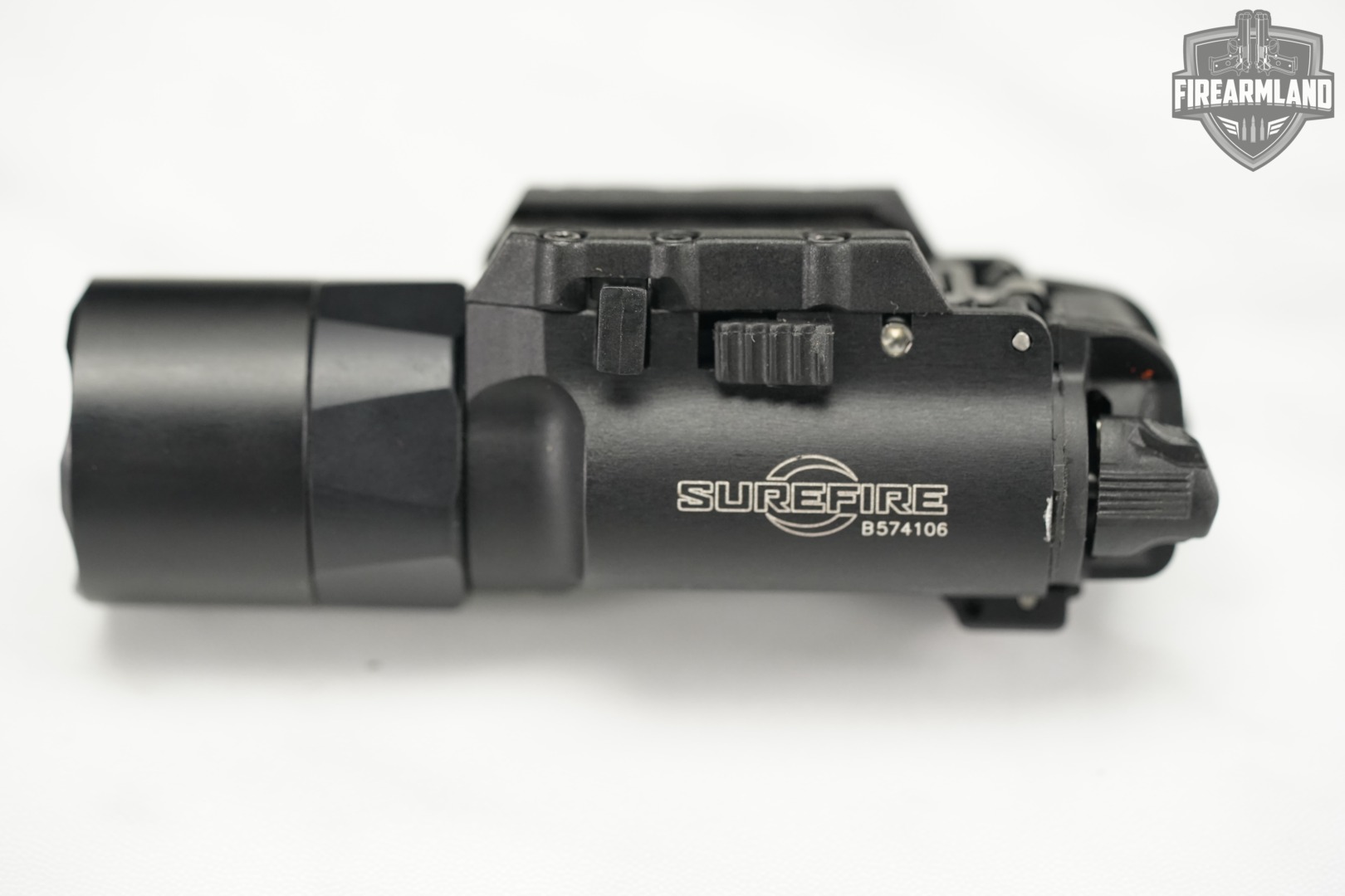 SureFire X300 Ultra Weapon Light X-300-img-4