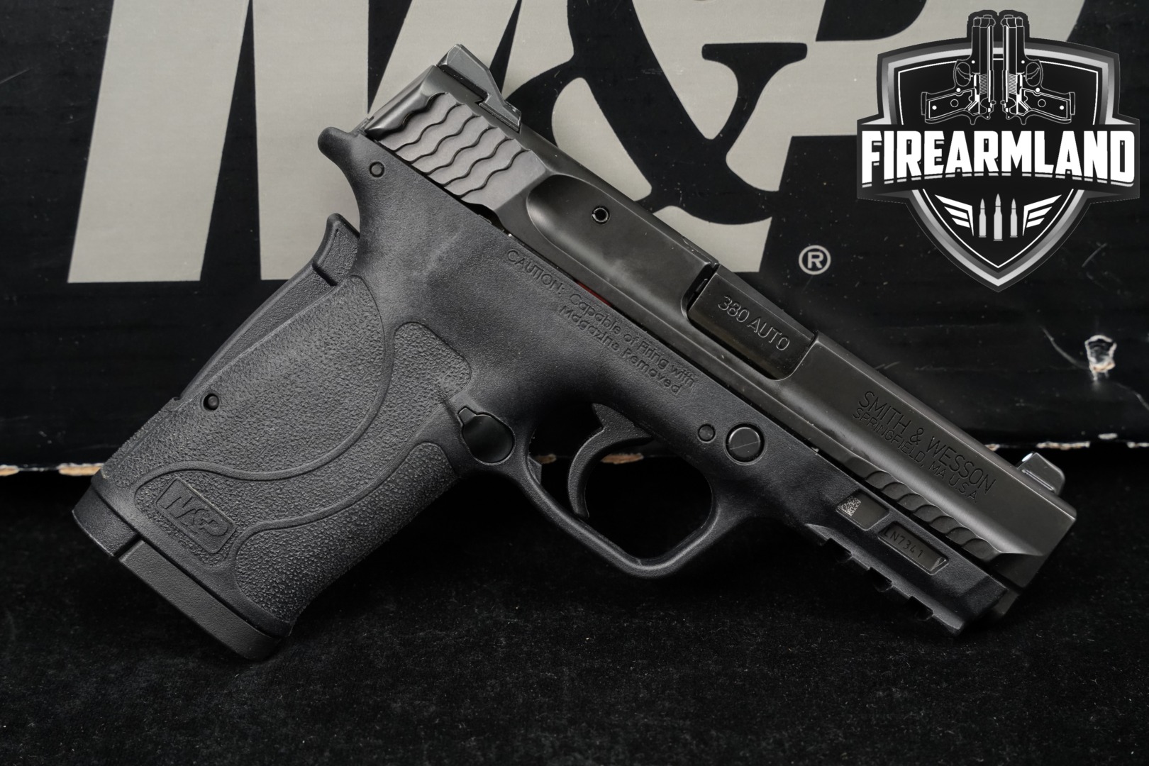 Smith & Wesson (S&W) M&P 380 Shield EZ M2.0, No Thumb Safety .380 ACP Black in Excellent Condition Thumbnail