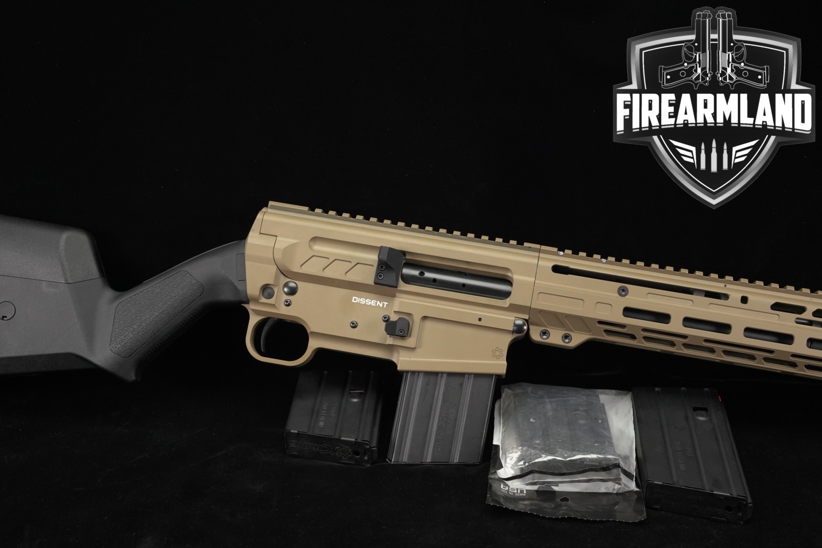 CMMG DISSENT BR4 .350 Legend Tan & Black in Good Condition Thumbnail