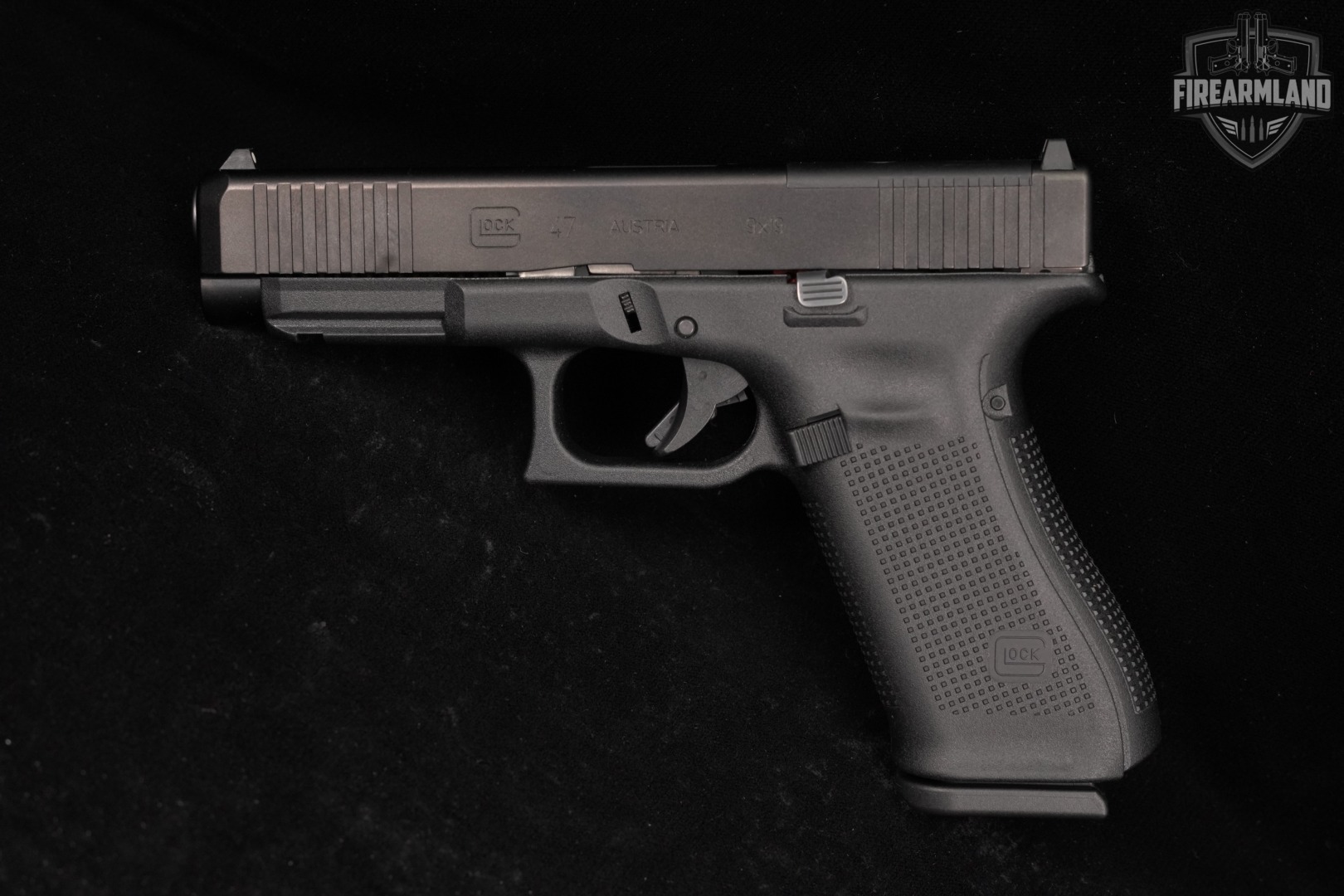 LIKE-NEW Glock 47 Gen5 MOS G47 Gen 5 9mm 4.49 +3 MAGS, ORIG CASE-img-3