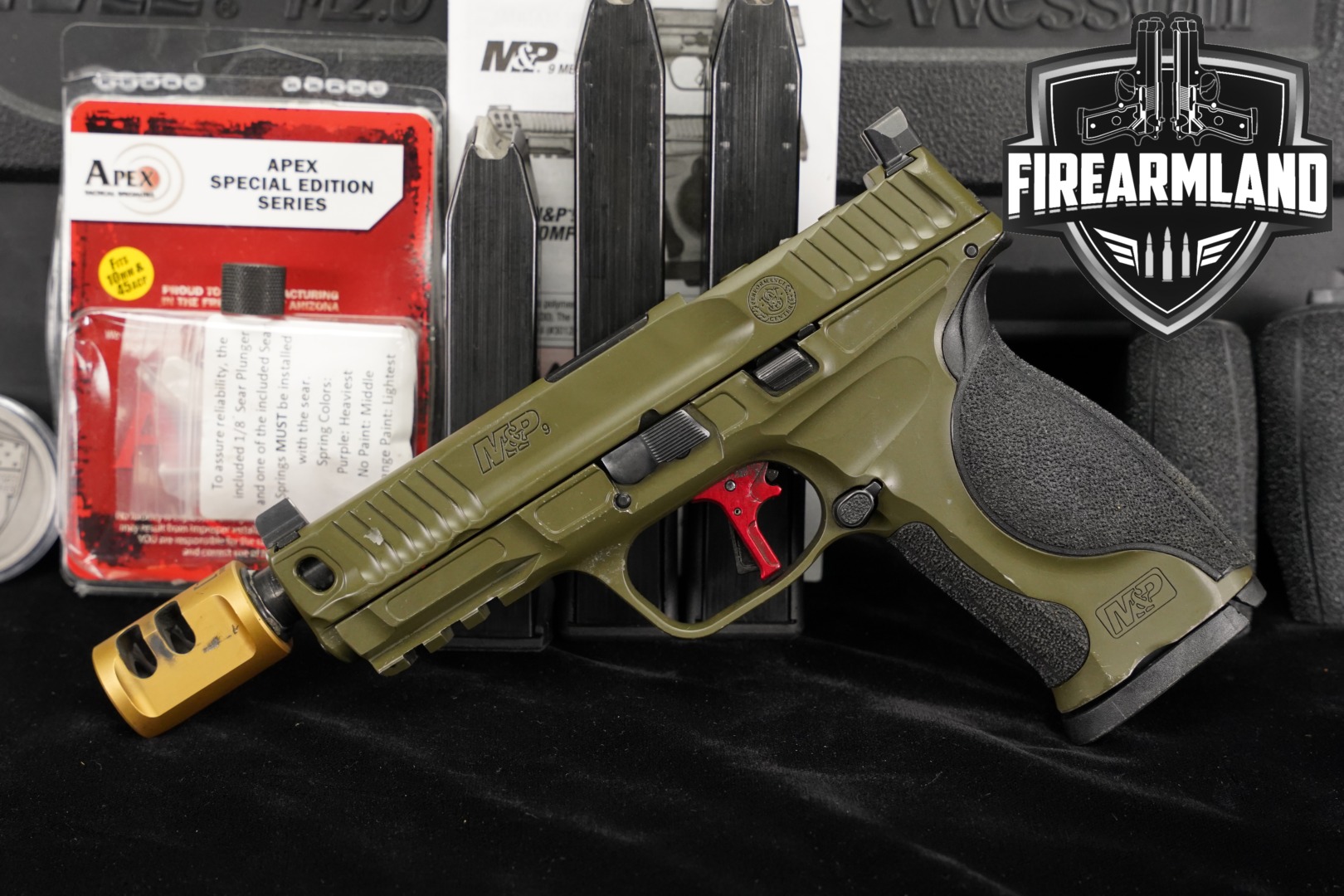 Smith & Wesson (S&W) M&P 9 M2.0 Metal Performance Center Spec Series 9mm Luger OD Green in Good Condition Thumbnail