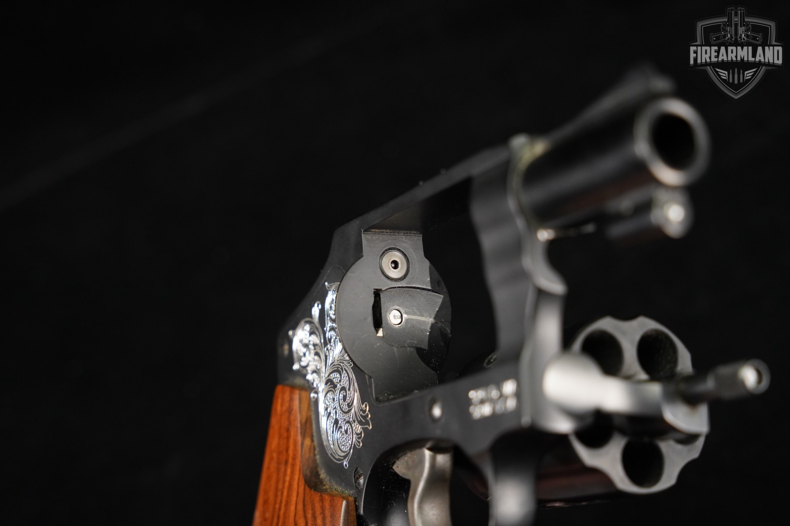 Smith & Wesson Model 442-1 Engraved S&W 38 Special +P 1.875" +HOLSTER, CASE-img-13