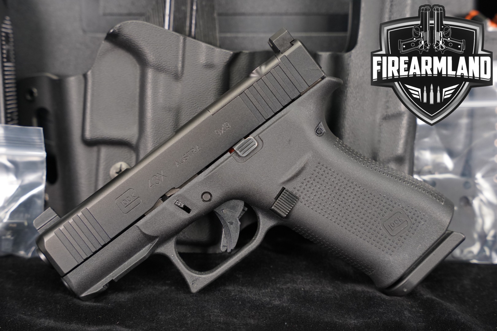Glock G43X MOS 9mm Luger Black in Excellent Condition Thumbnail