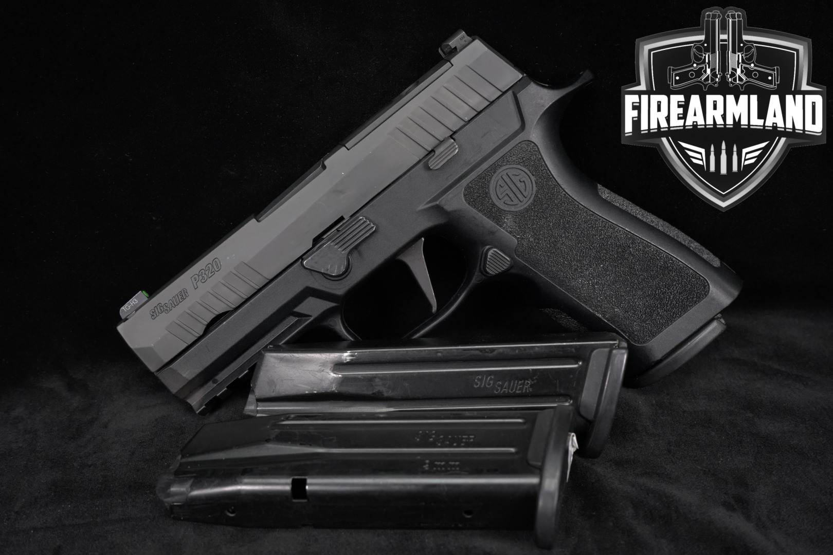 Sig Sauer P320 Carry Pro LE 9mm Luger Black in Good Condition Thumbnail