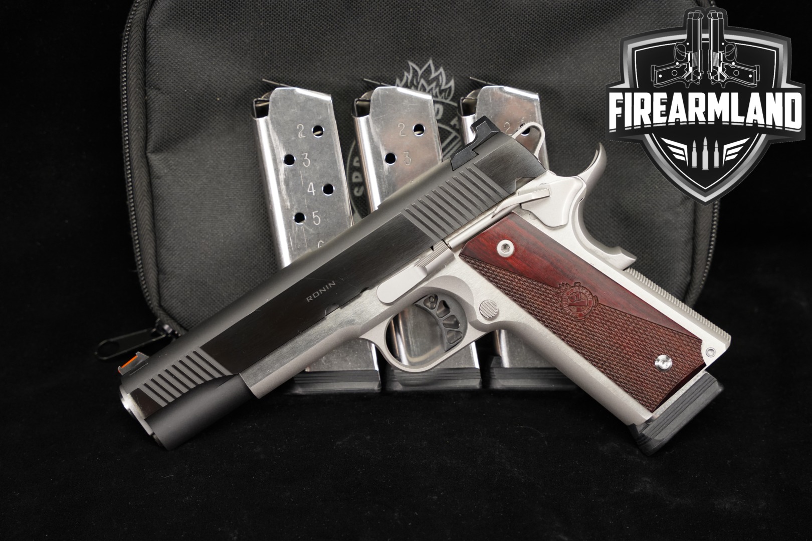 Springfield Armory 1911 Ronin .45 ACP Two-Tone Blued & Stainless in Good Condition Thumbnail