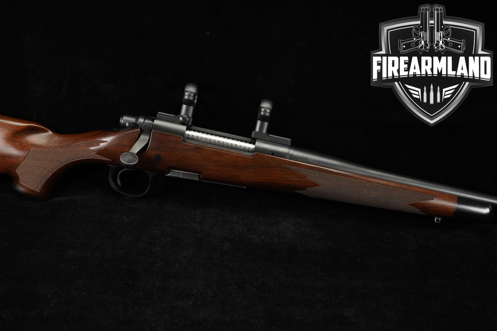 2005 Remington Model 700 BDL .30-06 Blued & Walnut in Good Condition Thumbnail