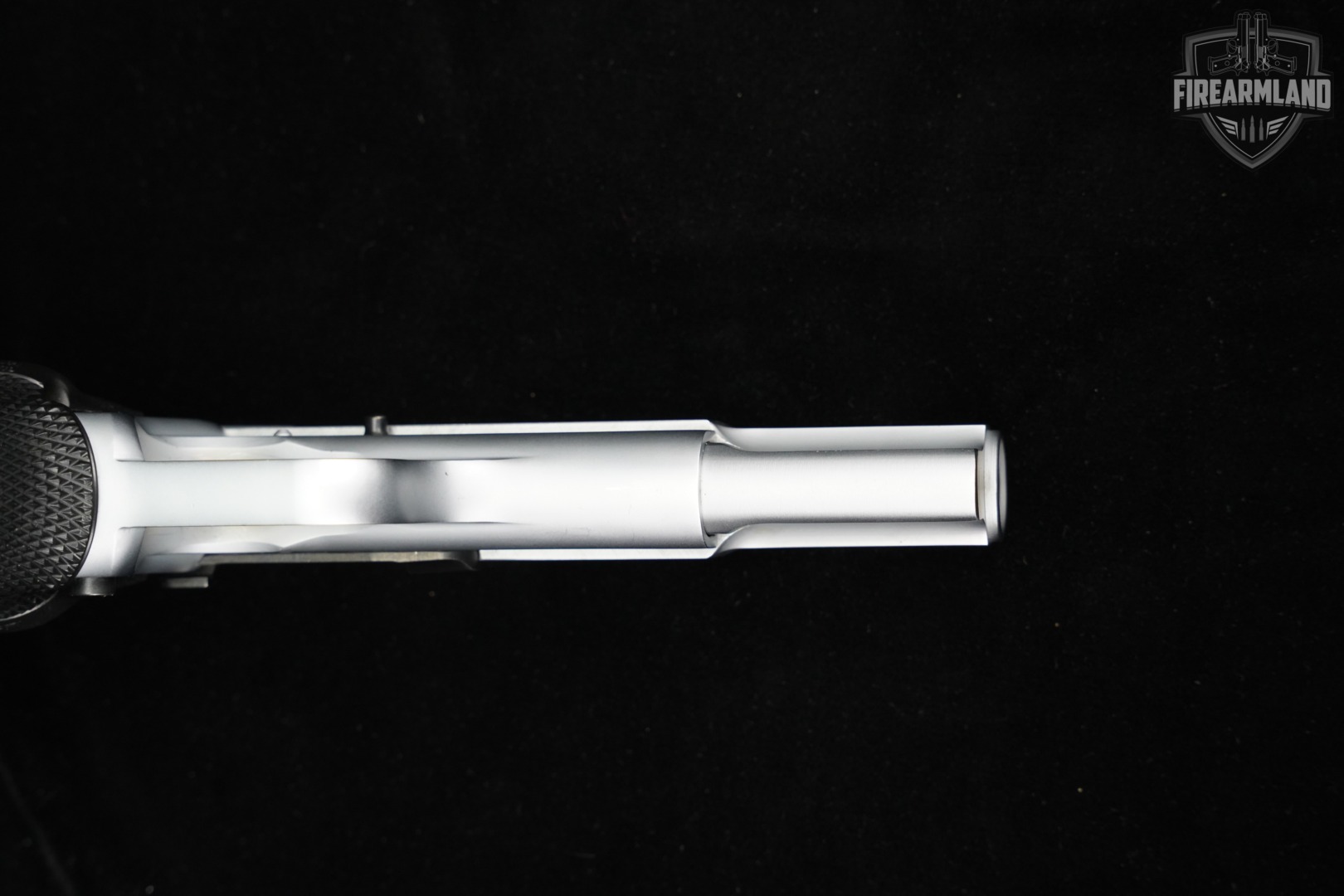 Browning Hi-Power Silver Chrome 9mm 4.625" BHP +3 MAGS-img-6