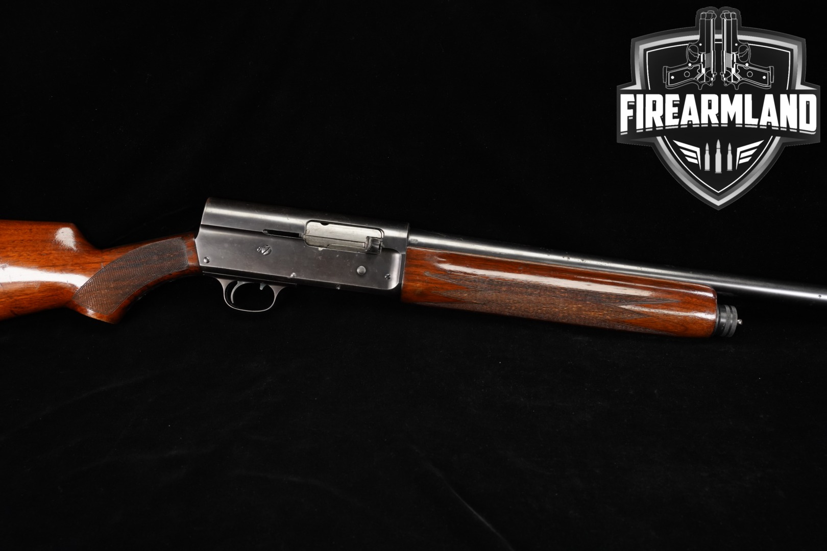 Remington Model 11 12 Gauge Blued & Walnut in Good Condition Thumbnail
