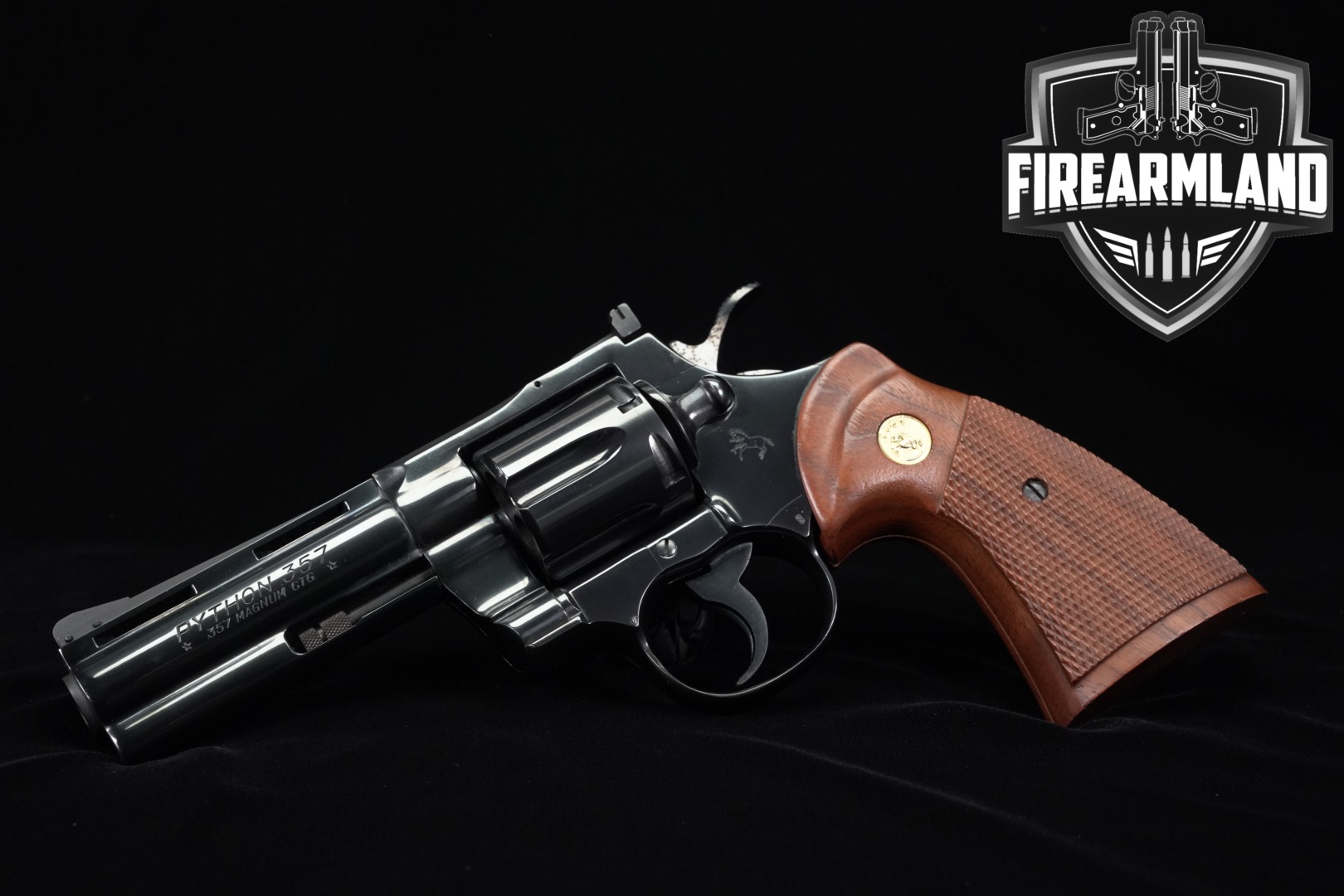 1981 Colt Python First Generation, K-Prefix .357 Mag. Royal Blue in Good Condition Thumbnail