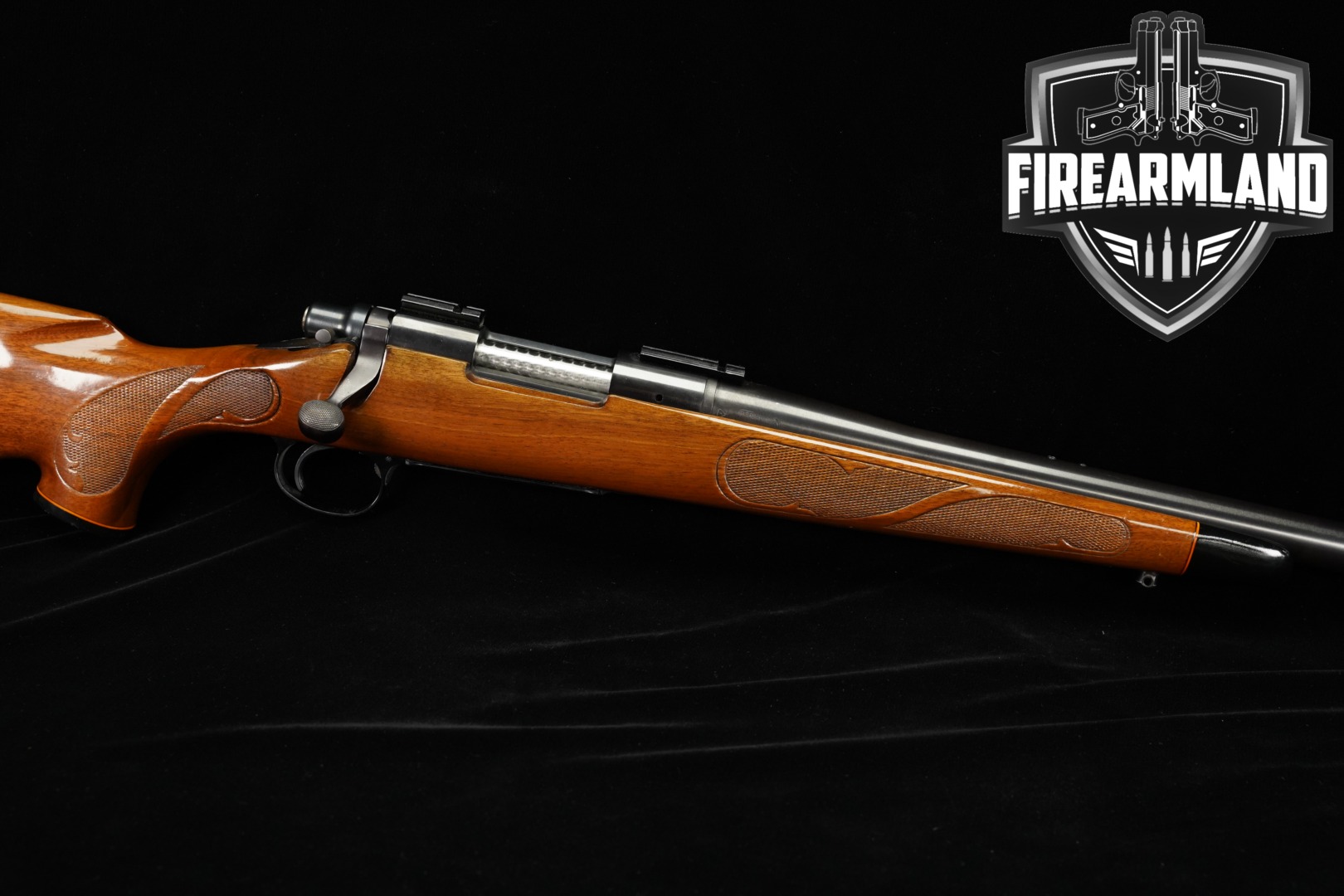 Remington Model 700 BDL Varmint Special .22-250 Rem. Blued & Walnut in Good Condition Thumbnail