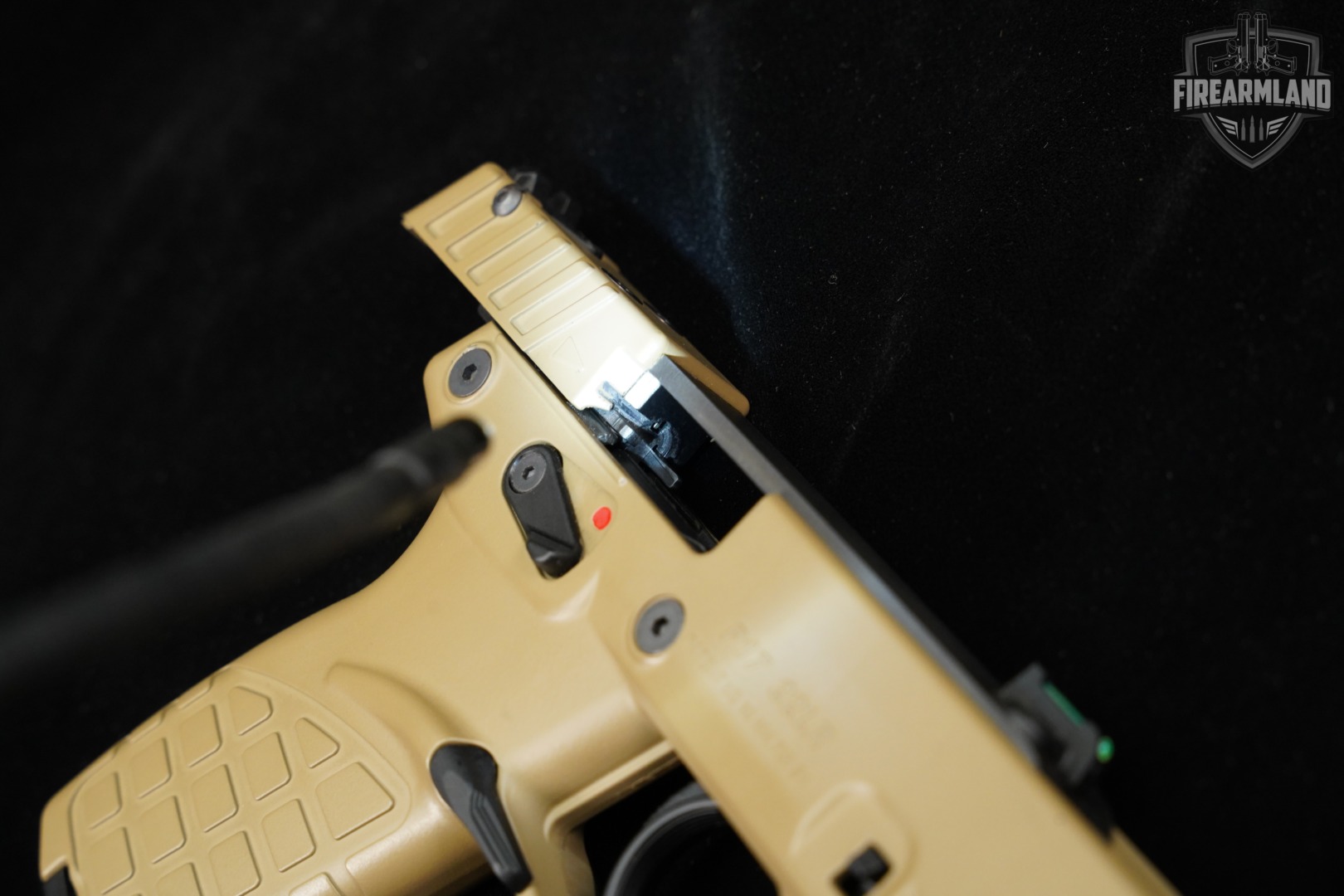 Kel-Tec P17 22LR 3.8" Coyote Tan KelTec P-17 THREADED +ORIG CASE, HOLSTER-img-12