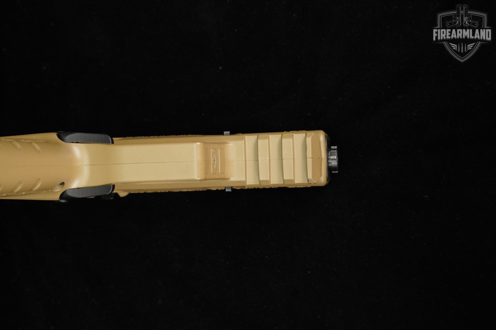 Kel-Tec P17 22LR 3.8" Coyote Tan KelTec P-17 THREADED +ORIG CASE, HOLSTER-img-7