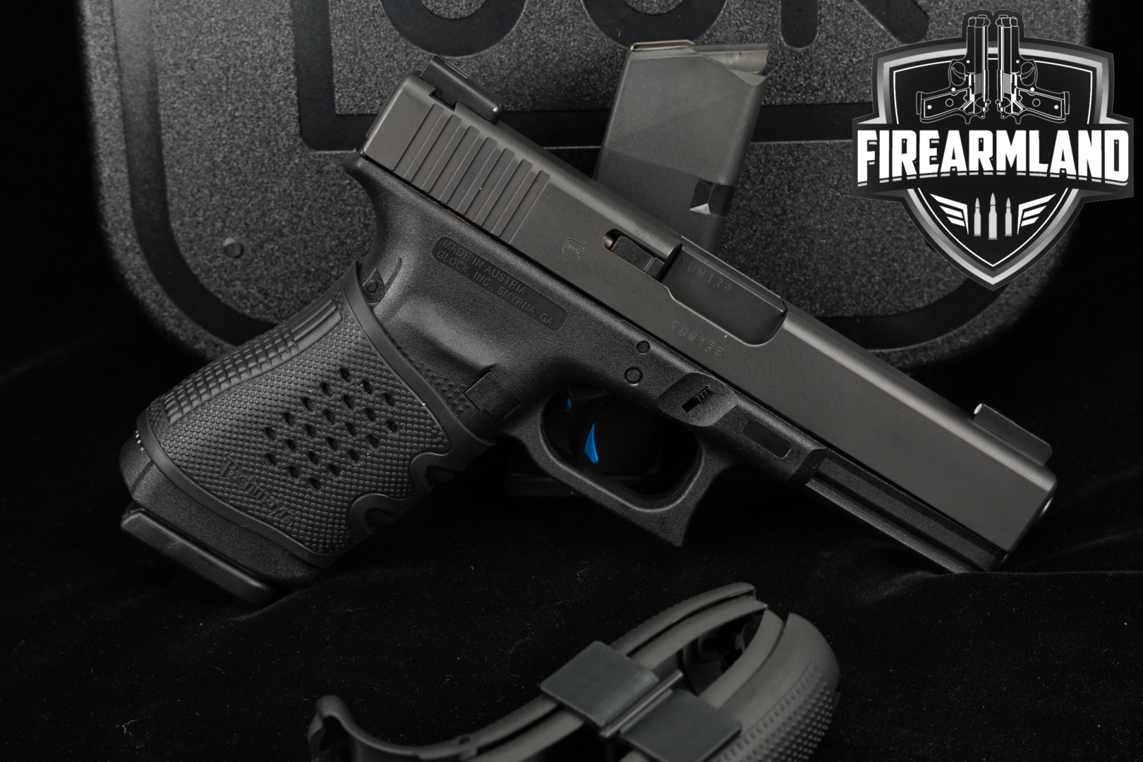 Glock 21 Gen4 G21 Gen 4 45 ACP 4.61" PYRAMID TRIGGER +2 MAGS & ORIG CASE-img-0