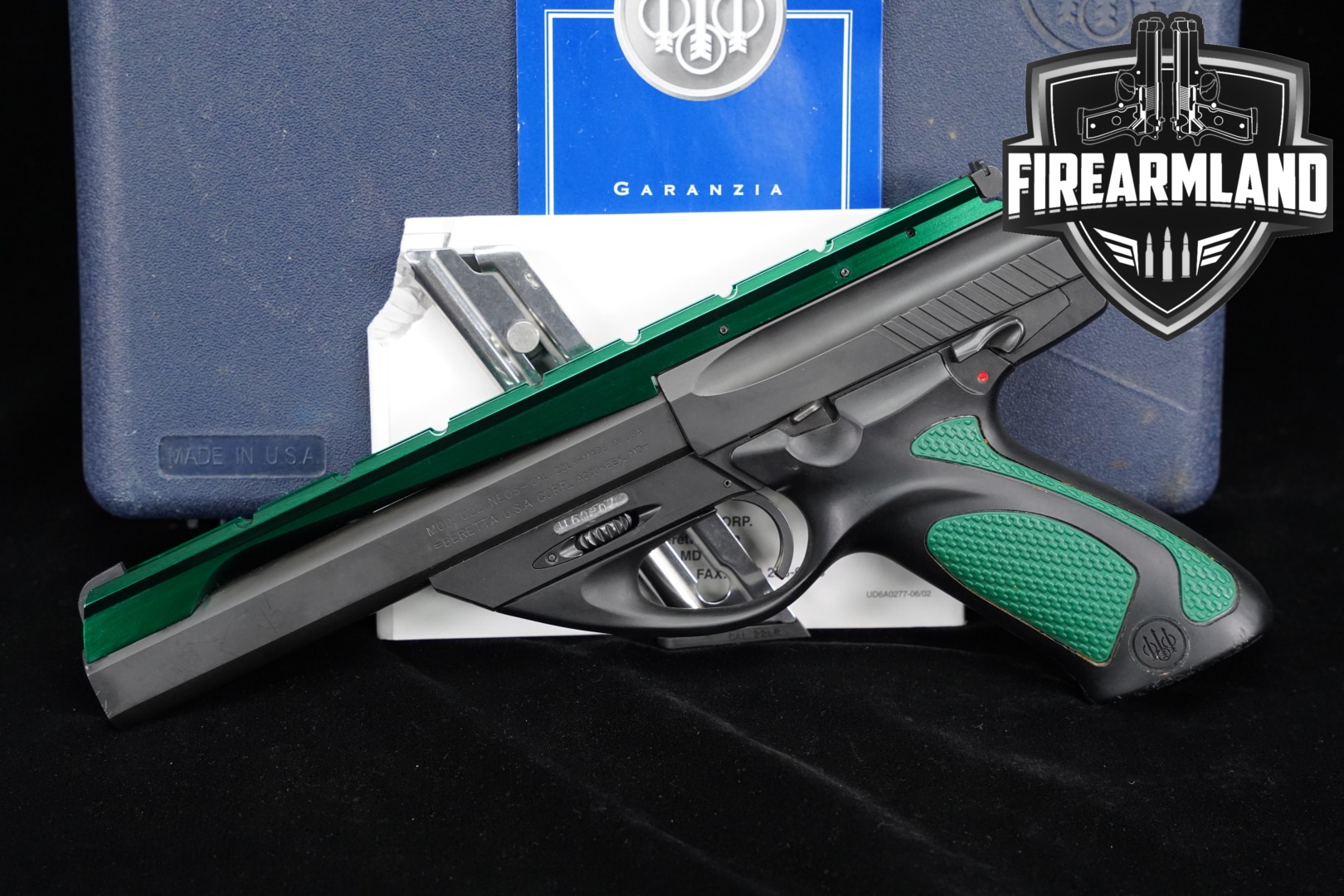 2015 Beretta U22 Neos 6.0 .22 LR Black in Very Good Condition Thumbnail