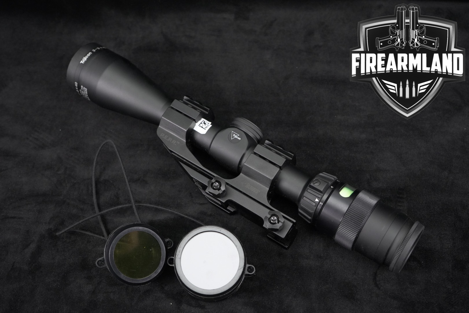 Trijicon AccuPoint 3-9x40 in Very Good Condition Thumbnail