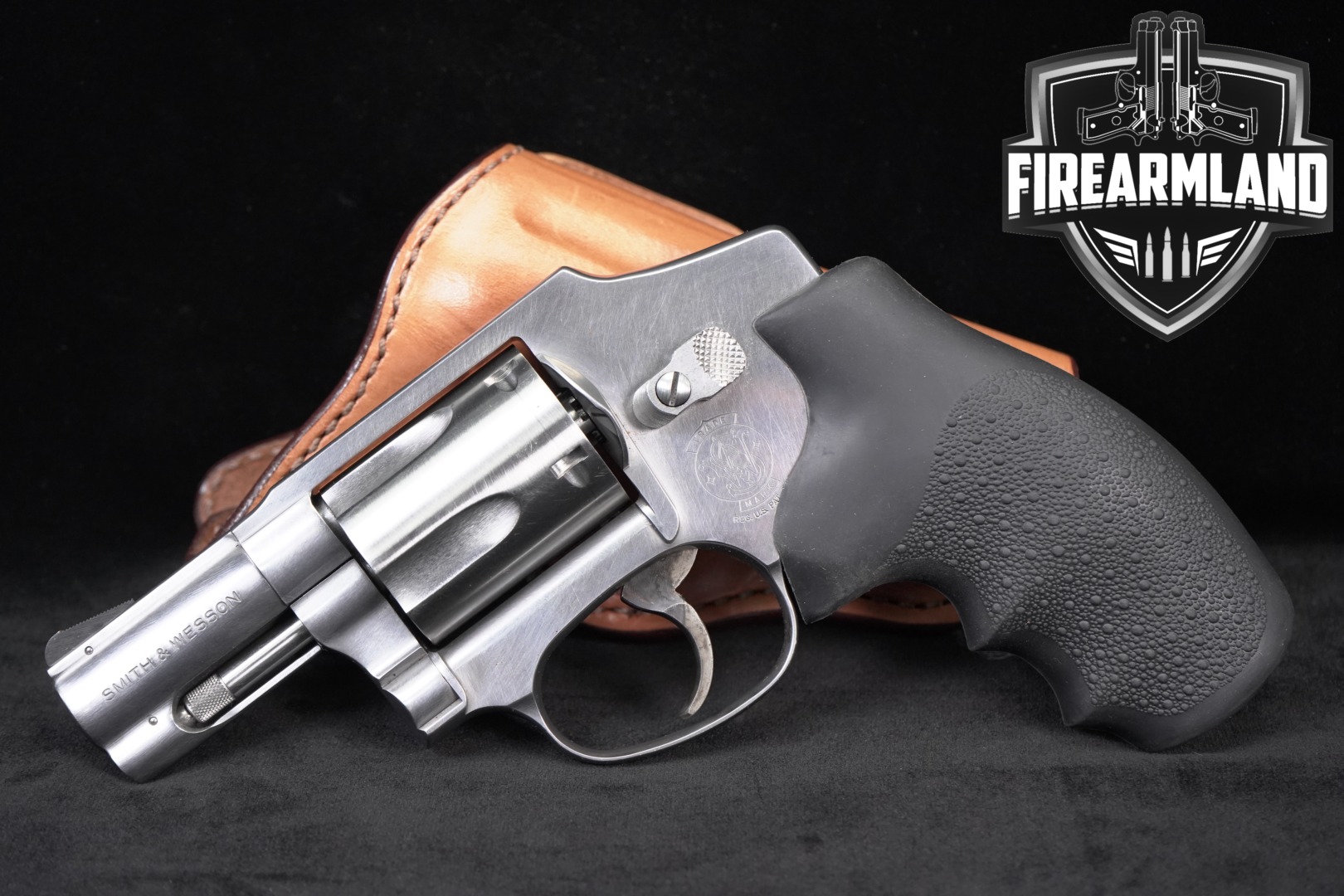 Smith & Wesson (S&W) Model 640-1 Magnum Centennial .357 Mag. Satin Stainless in Very Good Condition Thumbnail