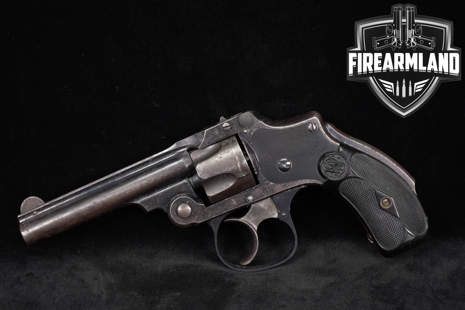 1902-1909 Smith & Wesson (S&W) .32 Safety Hammerless 2nd Model .32 S&W Blued in Fair Condition Thumbnail