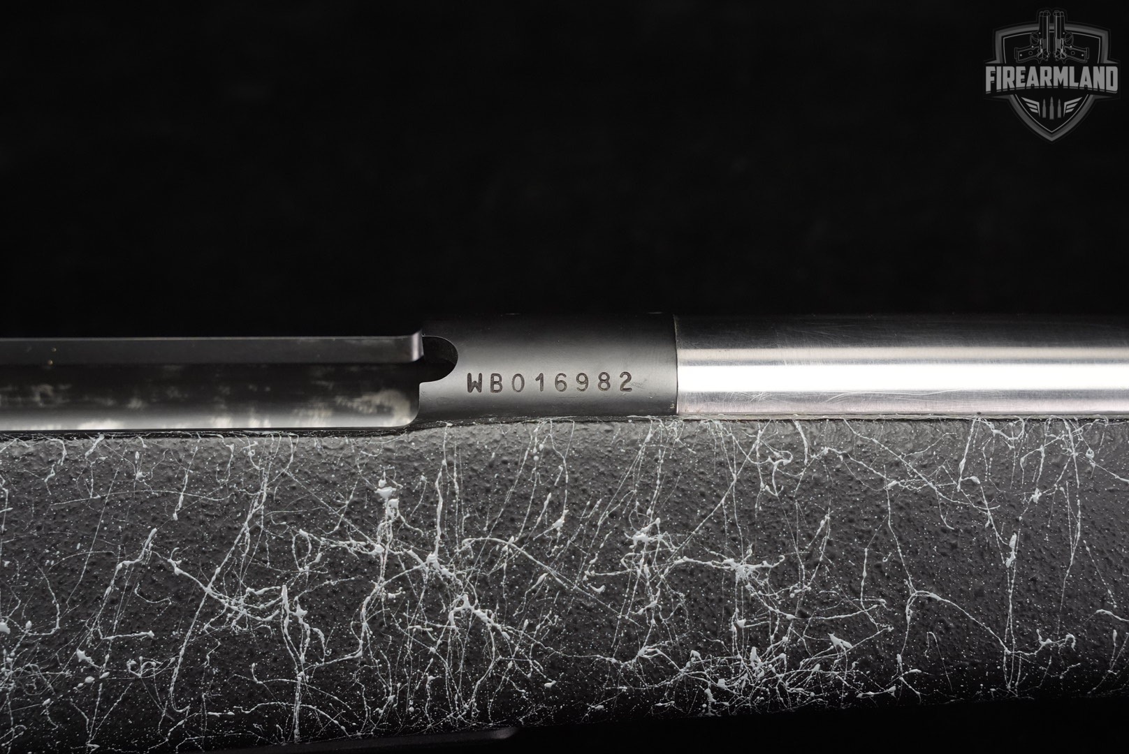 2000-2004 Weatherby Mark V Super VarmintMaster 220 Swift 26" MK 5-img-21