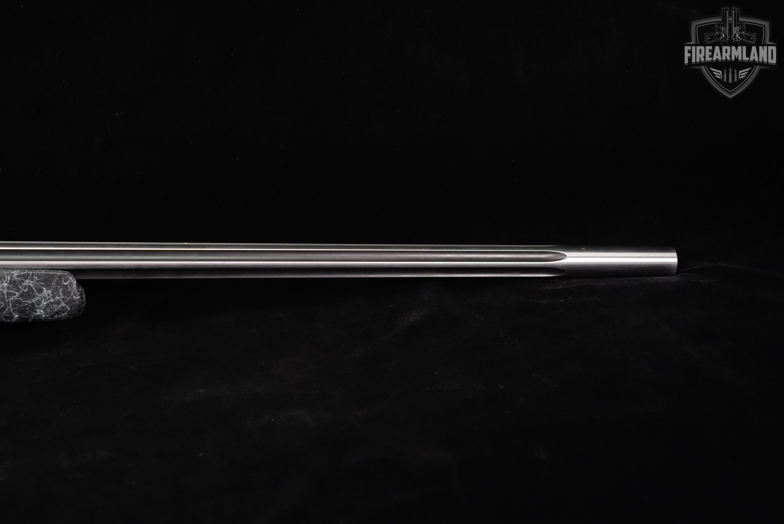 2000-2004 Weatherby Mark V Super VarmintMaster 220 Swift 26" MK 5-img-6