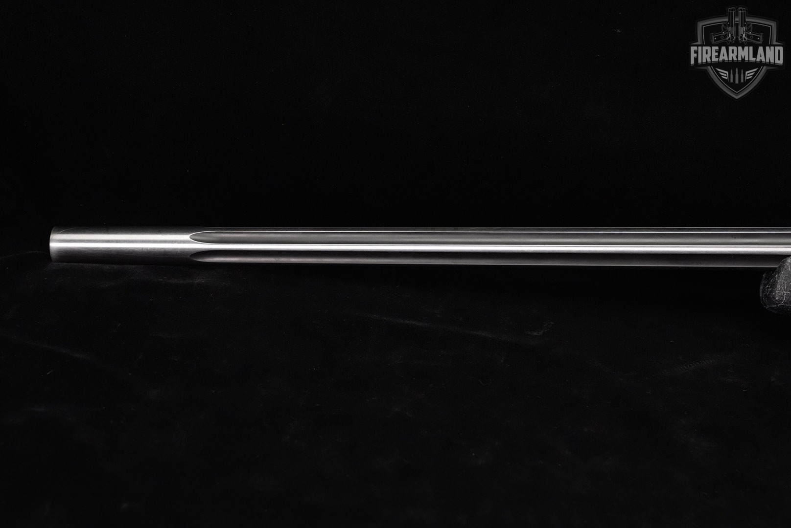 2000-2004 Weatherby Mark V Super VarmintMaster 220 Swift 26" MK 5-img-8