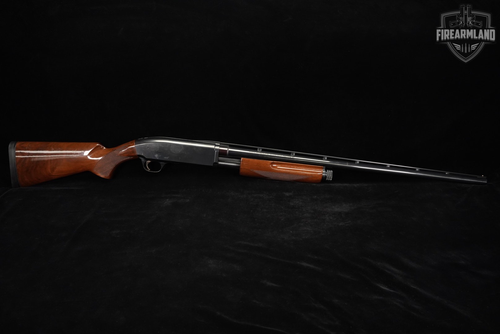 Browning BPS Hunter (Field Model) 12-Gauge 28" Blued & Walnut-img-3