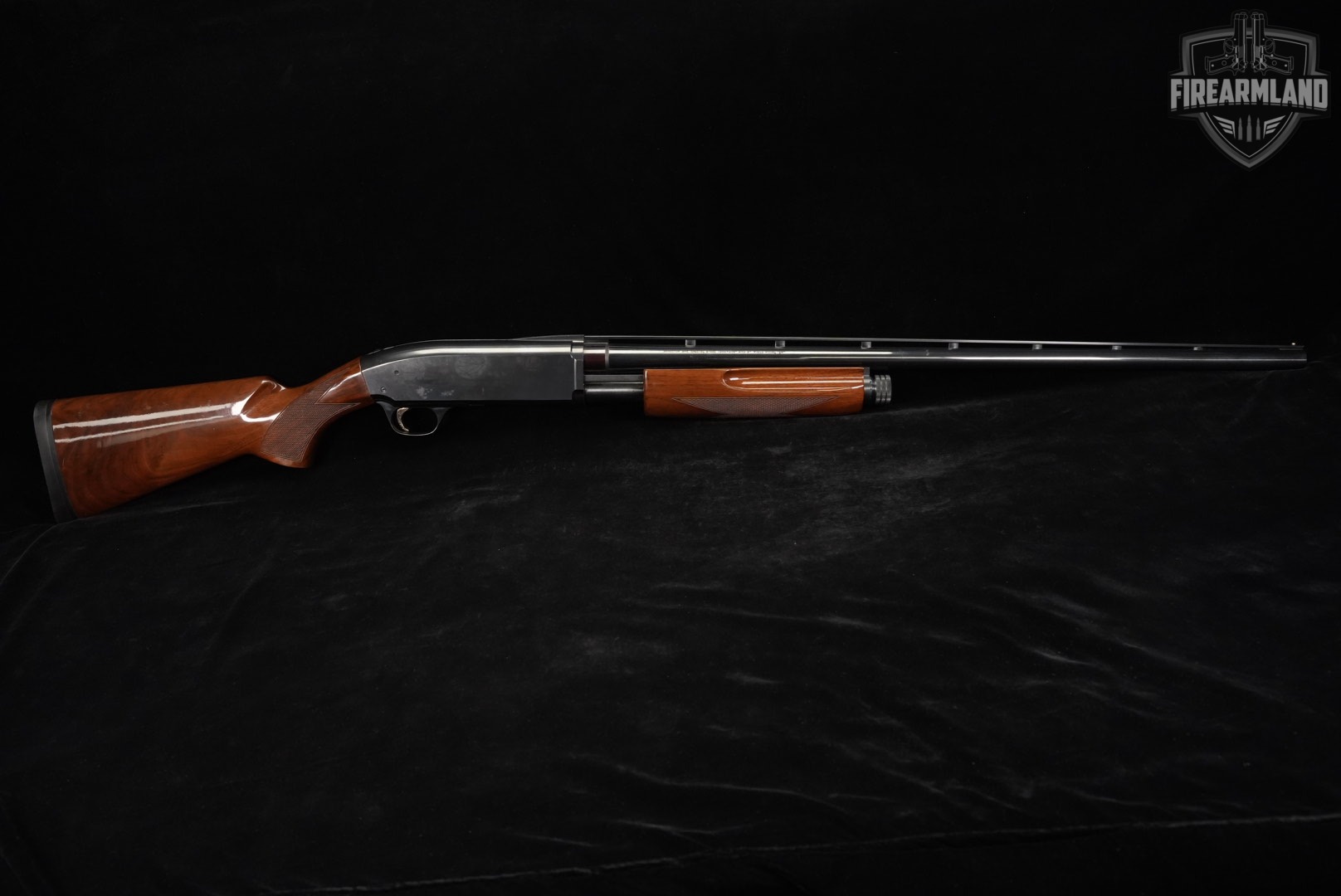 Browning BPS Hunter (Field Model) 12-Gauge 28" Blued & Walnut-img-4