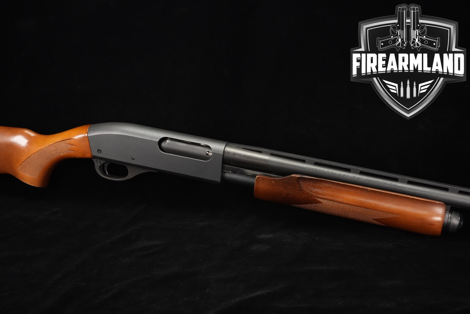 Remington Model 870 Express Magnum 20 Gauge Blued & Hardwood in Very Good Condition Thumbnail