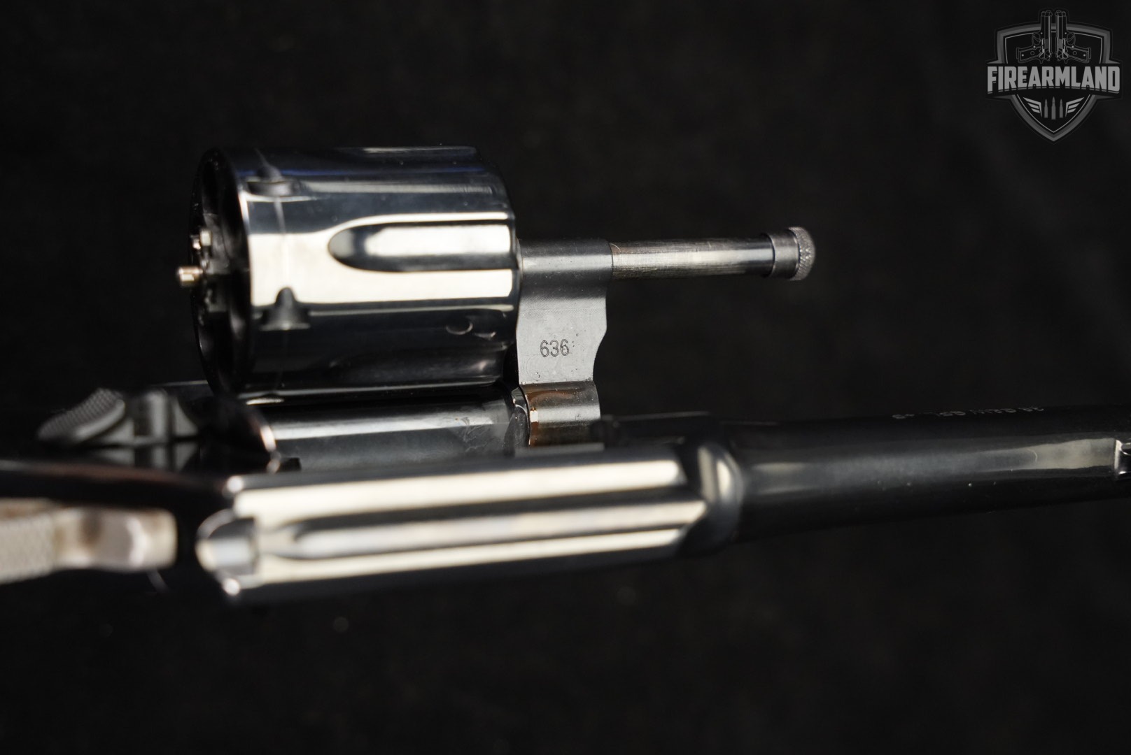 Smith & Wesson Model 10-15 Classic 38 Special S&W +P 4" Blued +ORIG CASE-img-17