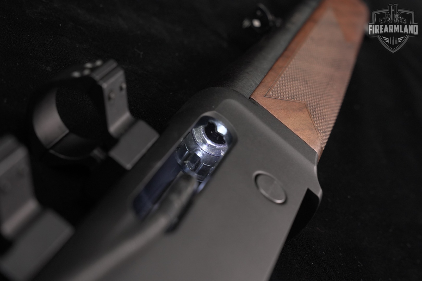 Henry Long Ranger Sighted 308 Winchester 20" Black & Walnut +2 MAGS-img-16