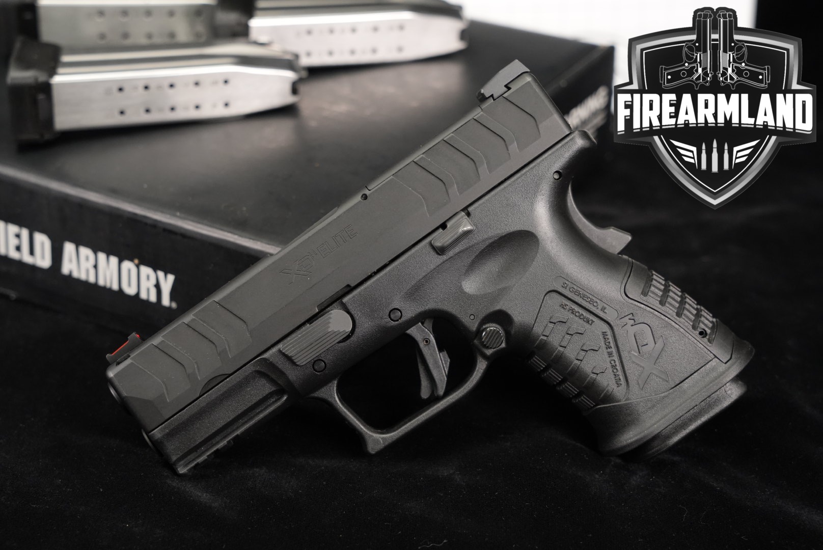 Springfield Armory XD-M Elite Compact OSP 9mm 3.8" XDM +4 MAGS & ORIG BOX-img-0