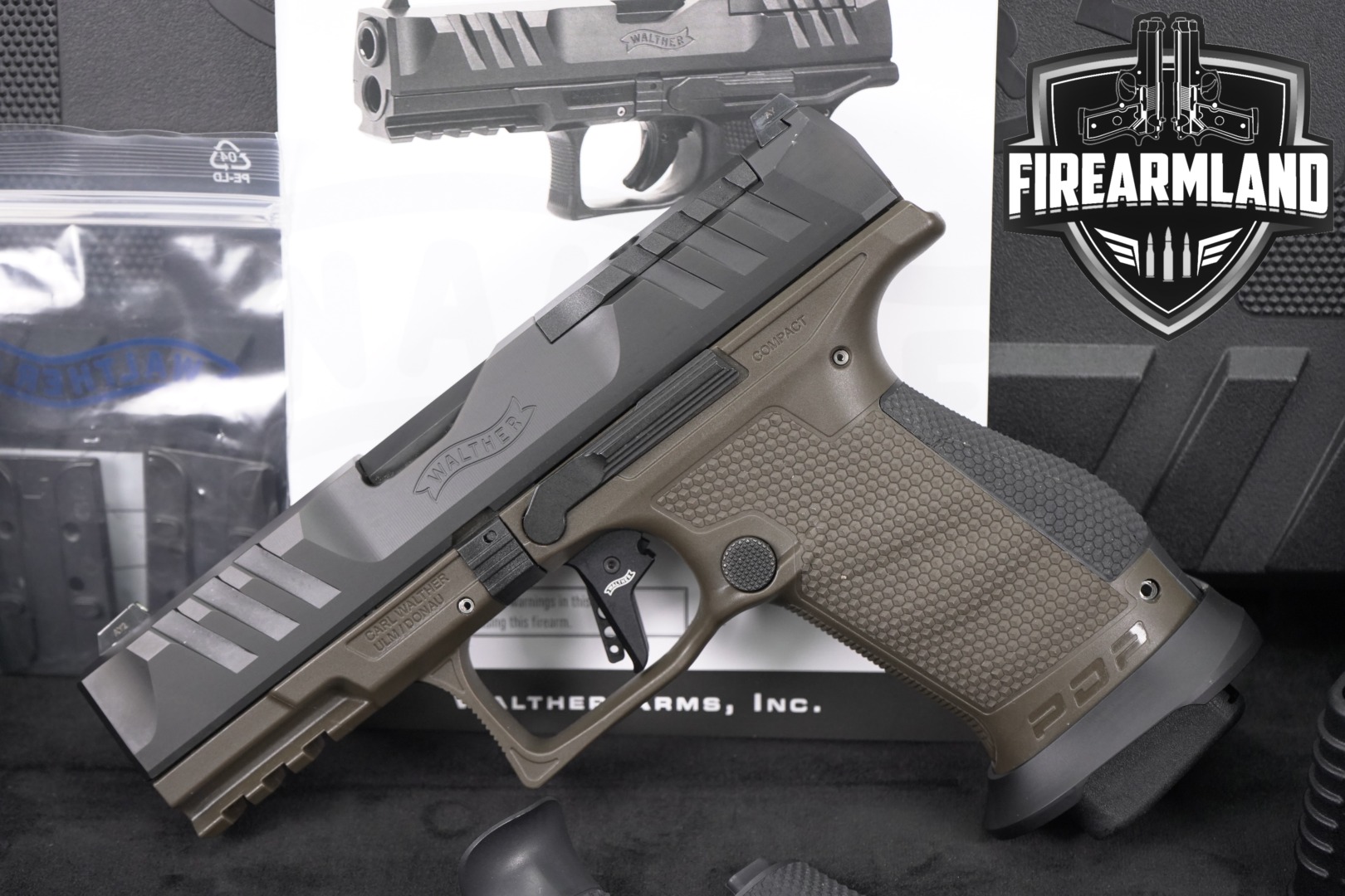 Walther PDP Pro-E Compact 9mm Luger Two-Tone Black & OD Green in Very Good Condition Thumbnail