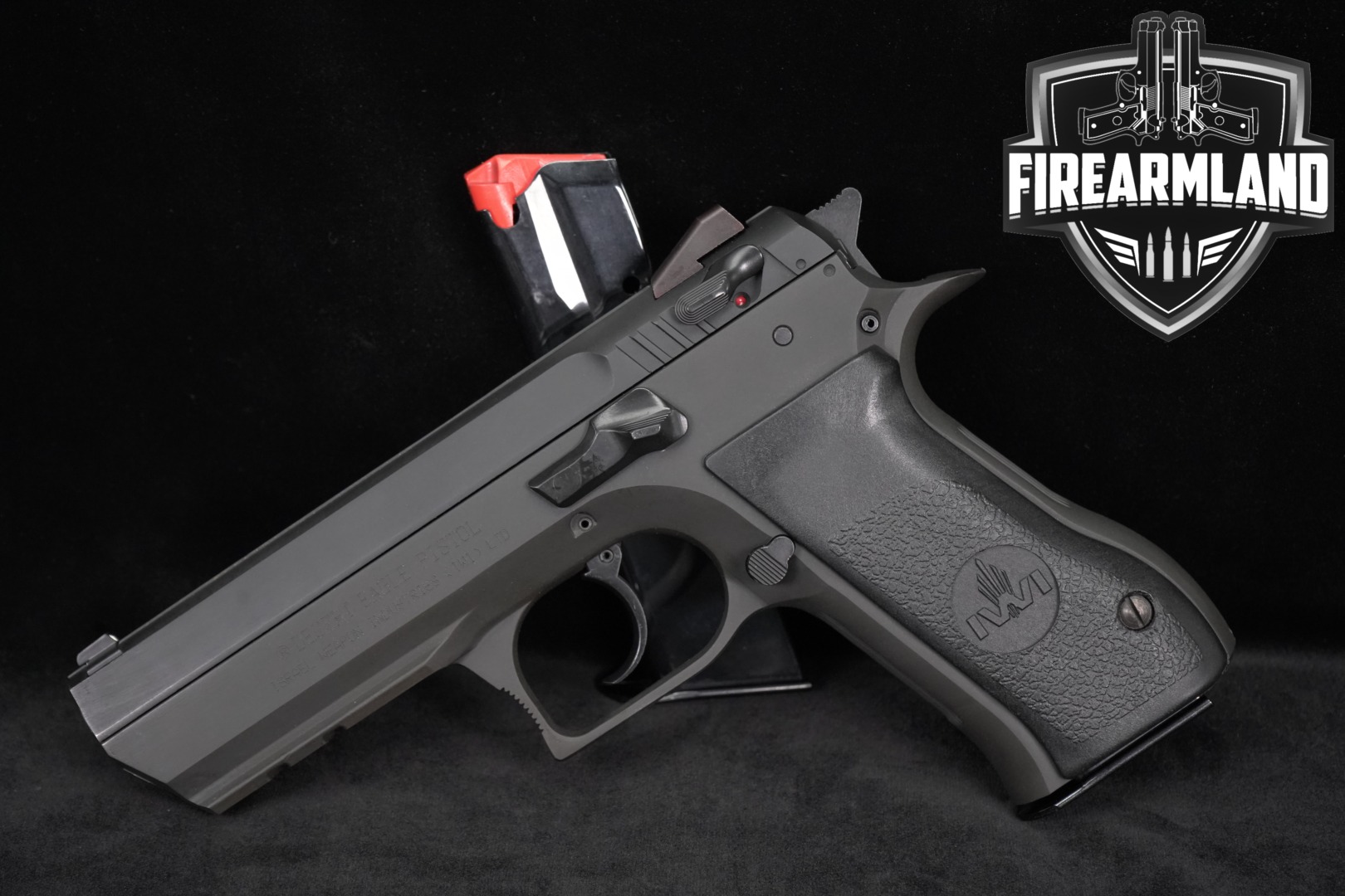 Israel Weapon Industries (IWI) Jericho 941 R; Baby Eagle; Baby Desert Eagle II .40 S&W Black in Very Good Condition Thumbnail