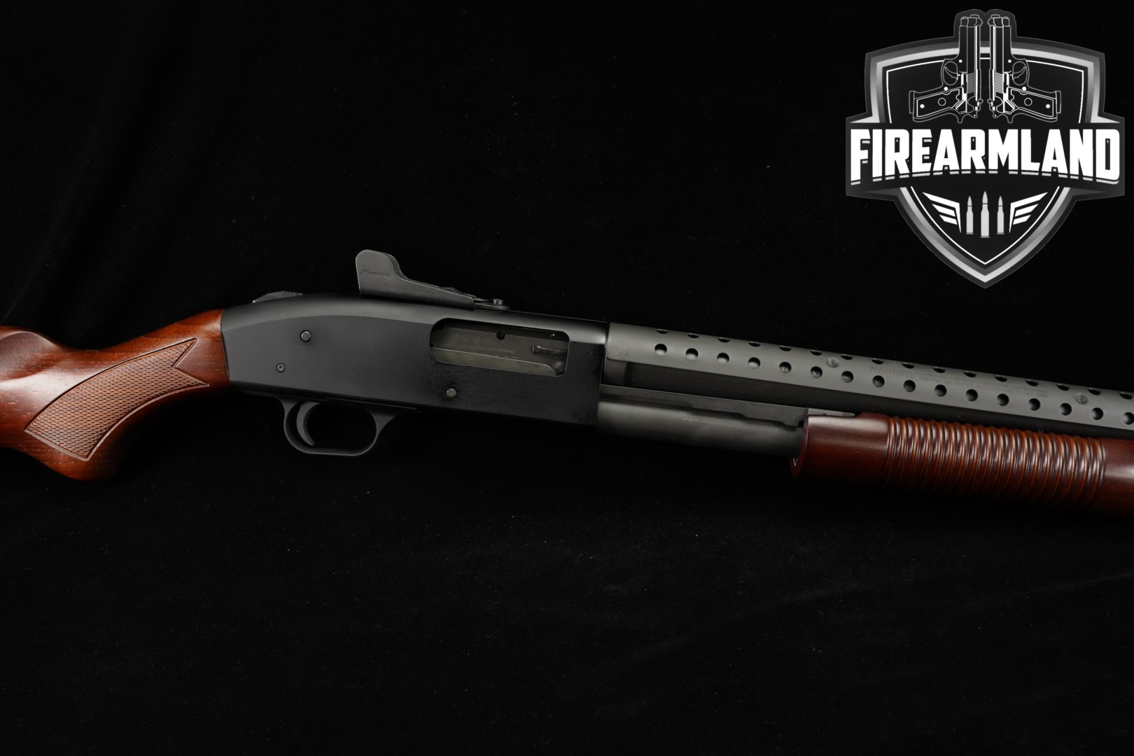 LIKE-NEW Mossberg 590A1 Retrograde 12-Gauge 20" Black & Walnut 590-A1-img-0