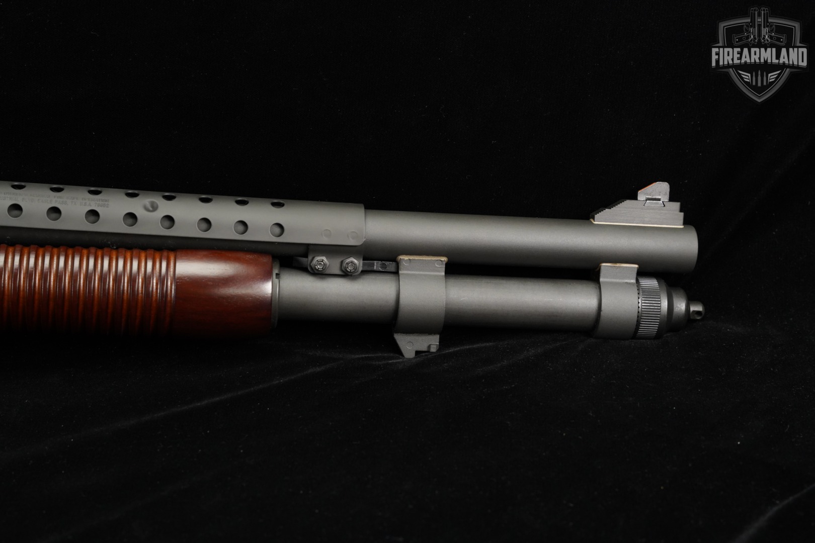 LIKE-NEW Mossberg 590A1 Retrograde 12-Gauge 20" Black & Walnut 590-A1-img-6
