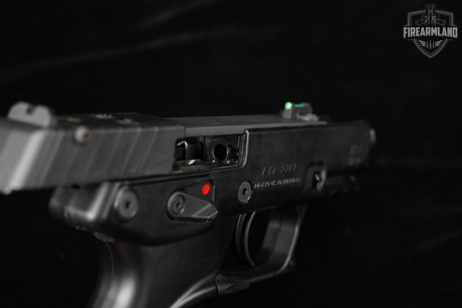 Kel-Tec P17 22LR 4.25 KelTec P-17 THREADED +3 MAGS-img-11