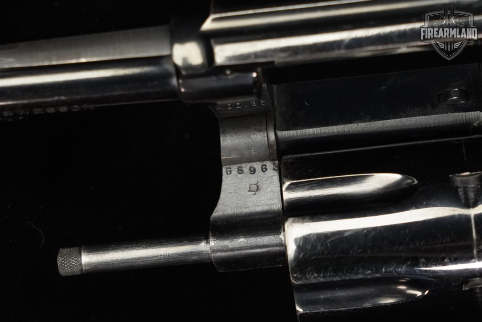 Smith & Wesson Model 36 Chief's Special No-Dash S&W 38 Spl 3" Blued M36-img-15