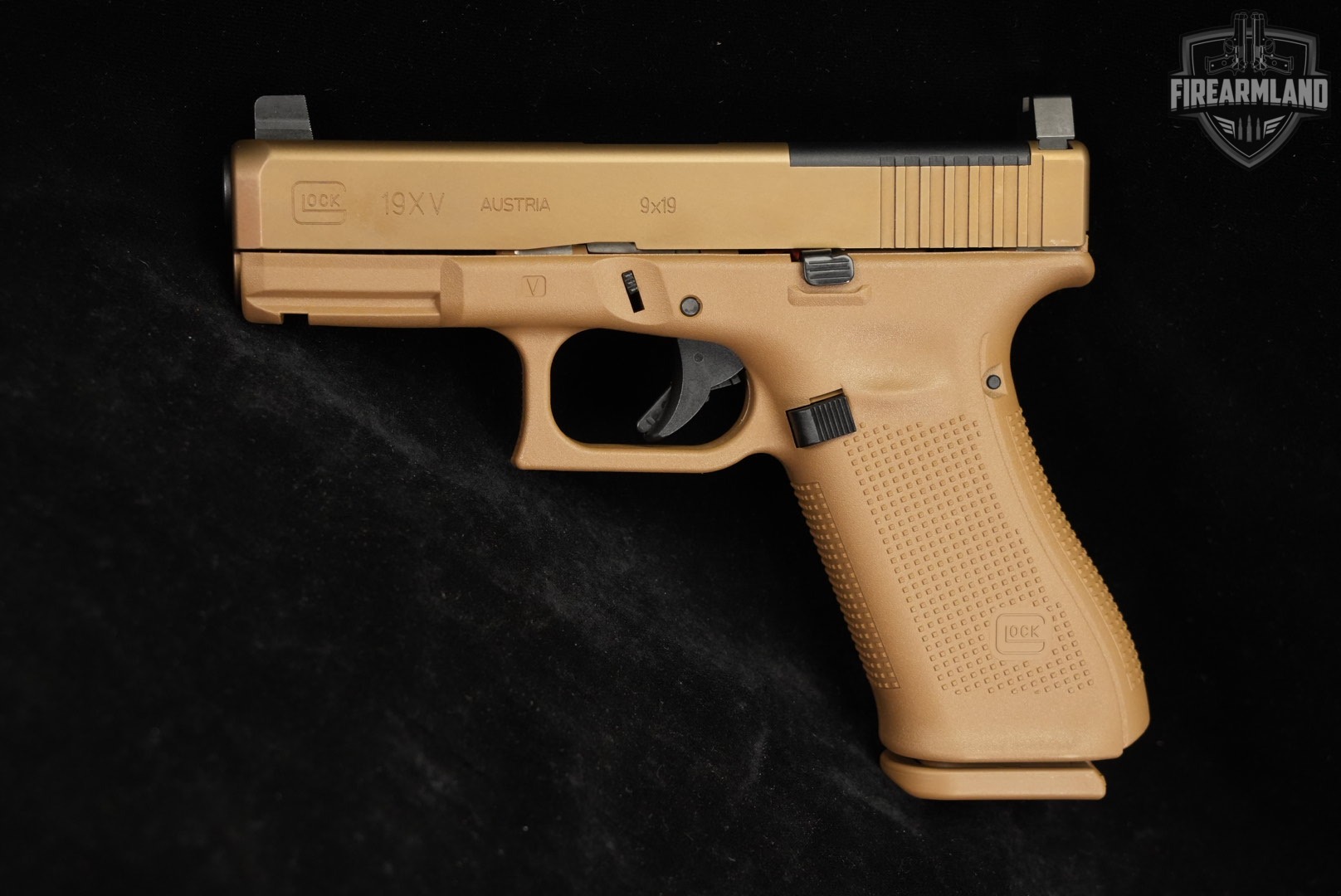 Glock 19X V Series MOS G19X 9mm 4.02 Coyote +3 MAGS & ORIG CASE-img-3