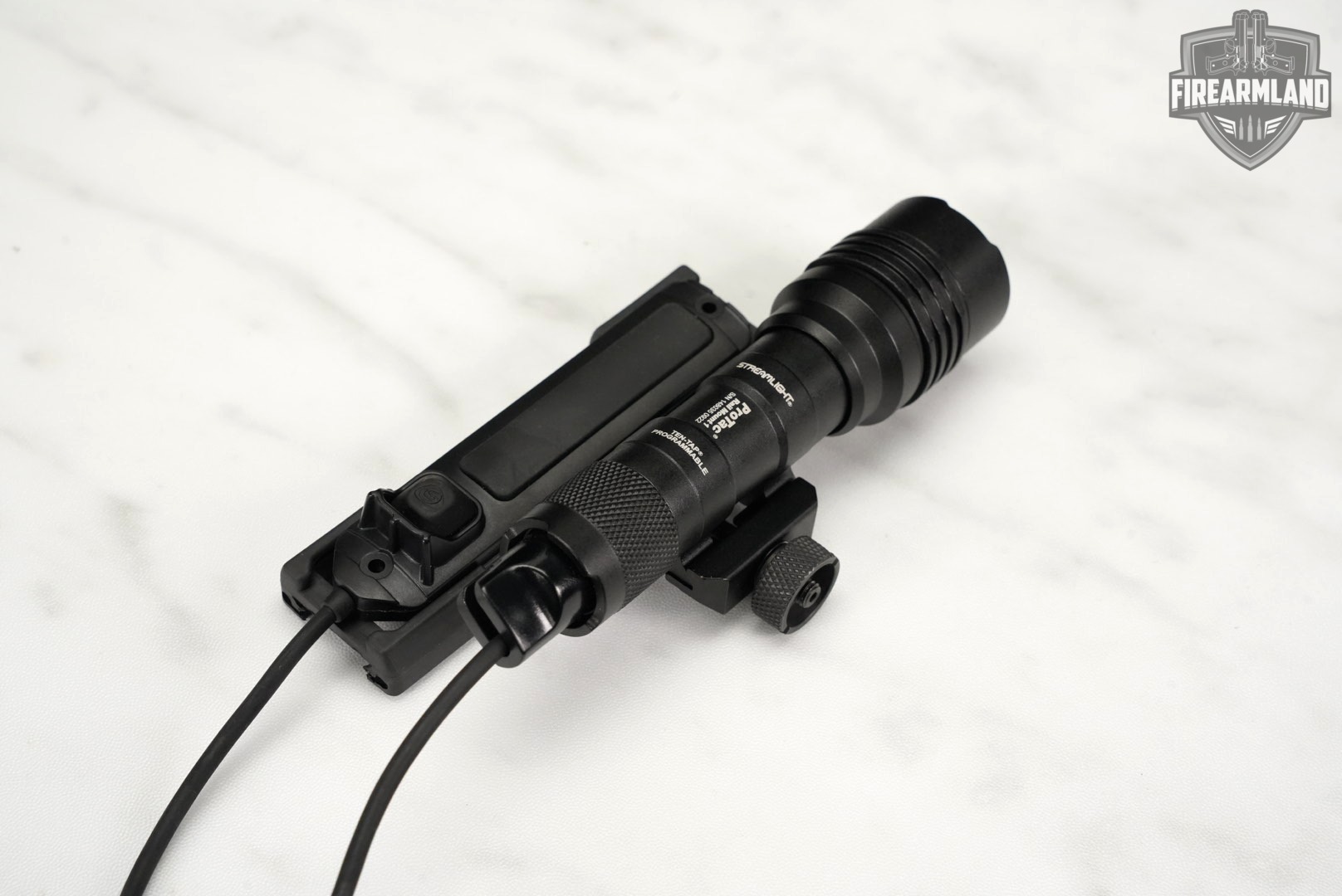 Streamlight ProTac Rail Mount 1 W/ Remote Switch Pad Weapon Light-img-2