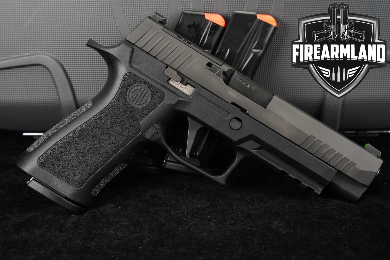 Sig Sauer P320 X-Full 9mm Luger Black in Excellent Condition Thumbnail