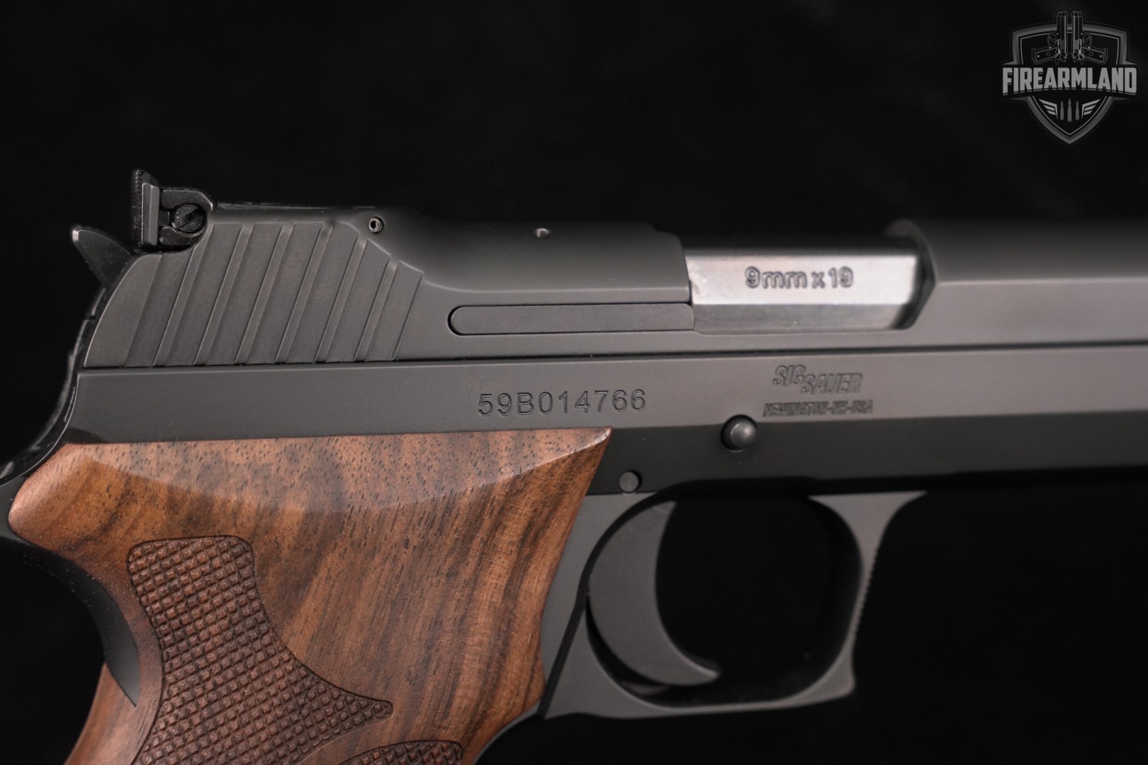 Sig Sauer P210A Target 9mm 4.75 P210-A P-210 +2 MAGS & ORIG CASE-img-13